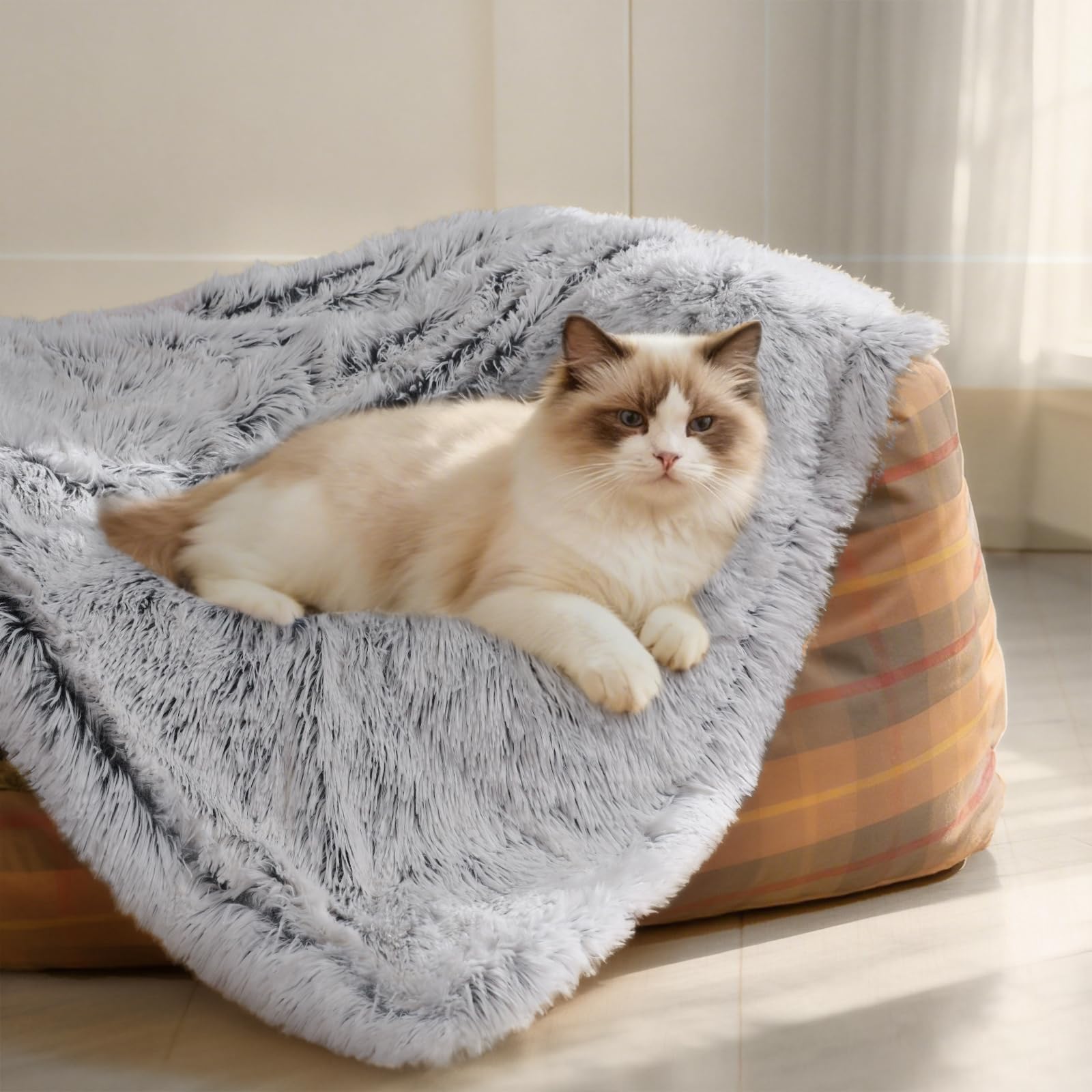 Luciphia Large Waterproof Dog Blanket Pet Washable Liquid Proof Furniture Protector Small Shaggy Plush Calming Long Faux Fur Bed