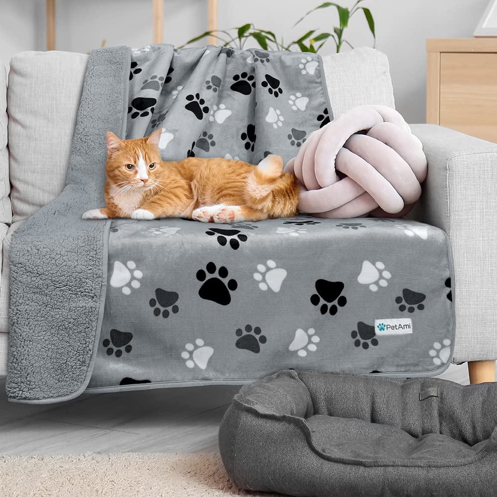 Petami Waterproof Dog Blanket For Small Medium Dogs, Pee Proof Pet Blanket Sherpa Fleece Couch Cover, Reversible Cat Throw Bed Sofa Protector, Soft Plush Washable Pad (Medium 29X40, Paw Print Gray)