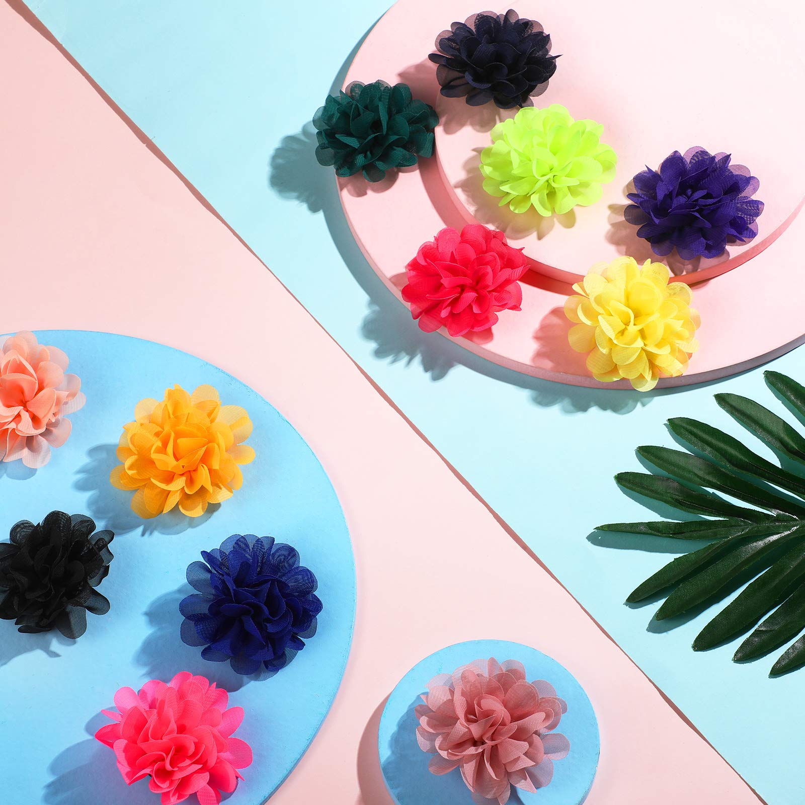 Willbond 30 Pieces Dog Collar Flowers Bulk Pet Flower Bow Ties Multi-Color Dog Charms Flower For Cat Puppy Dog Collar Grooming Accessories 30 Colors (7 Cm)
