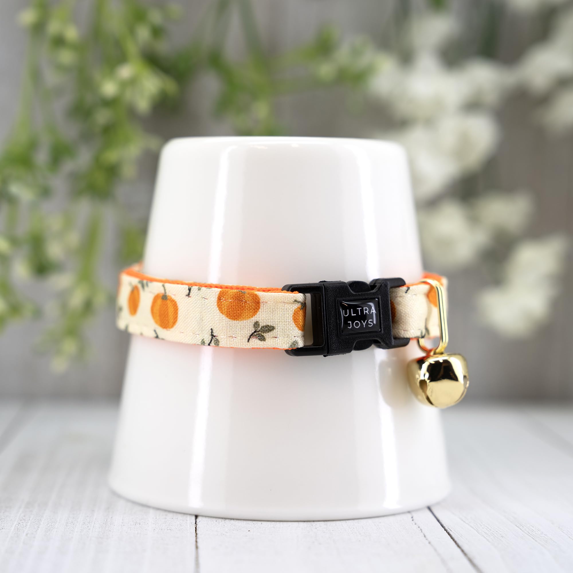 Ultra Joys Breakaway Cat Collar With Bells - Boy & Girl Kitten Collar - Pumpkin Small