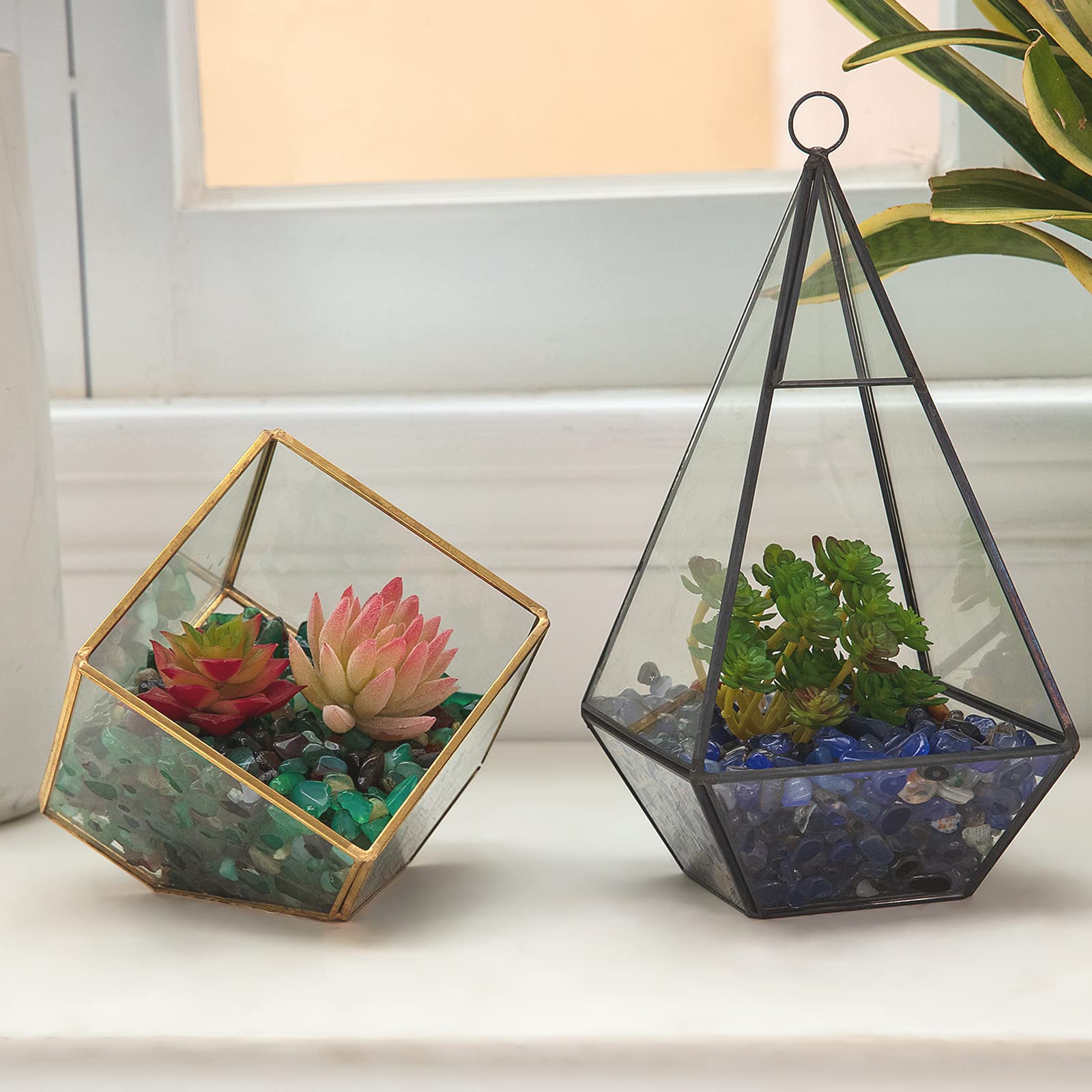 RIFNY Decorative Polished Rocks, 0.3  Gravel Rocks Crushed Crystal for Plant Flower Pots Succulents Cactus Bamboo Plant Vase Fil