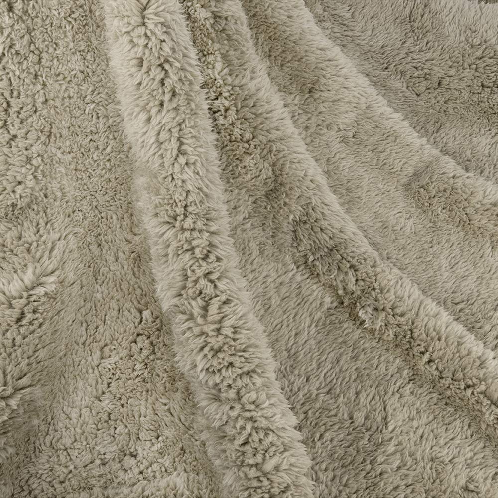 Petami Fluffy Waterproof Dog Blanket For Medium Large Dogs, Soft Warm Pet Sherpa Throw Pee Proof Couch Cover, Reversible Cat Bed