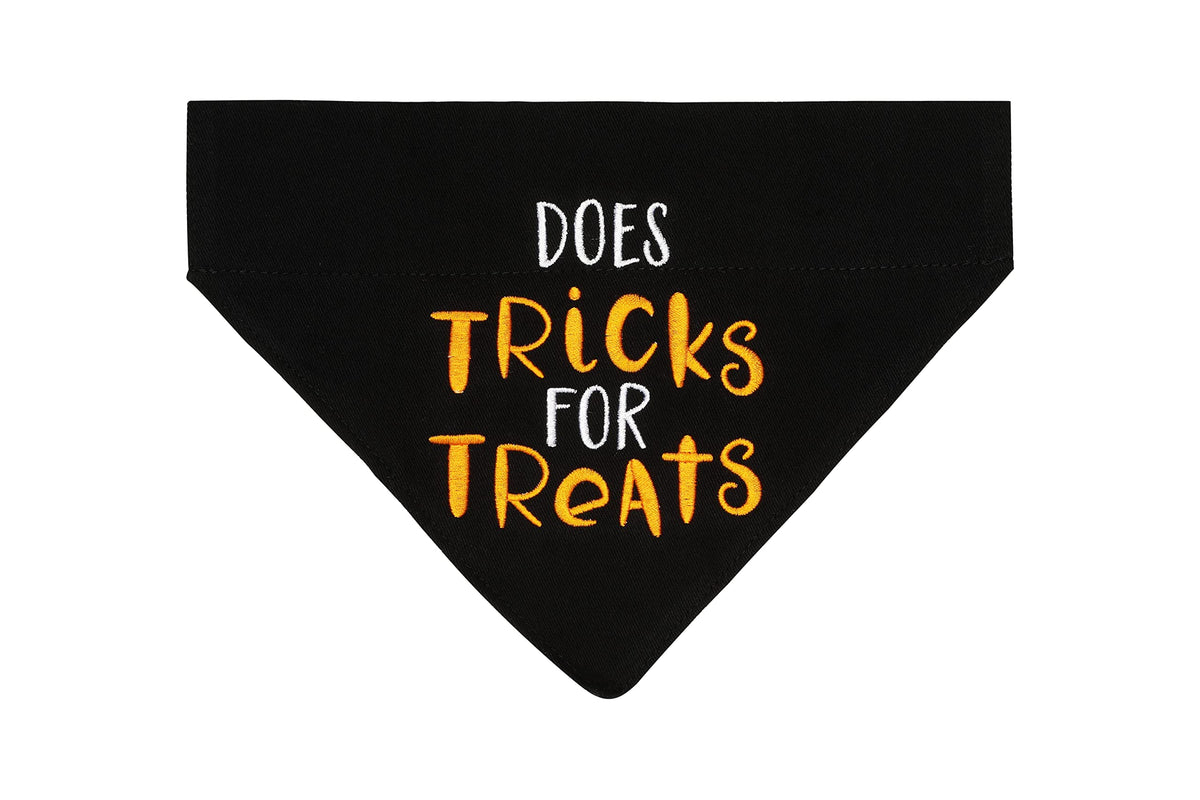 Pearhead Trick Or Treat Bandana, Fall Holiday Dog Apparel, Halloween Dog Costume, Dog Slip On Collar Accessories, Small/Medium, S/M