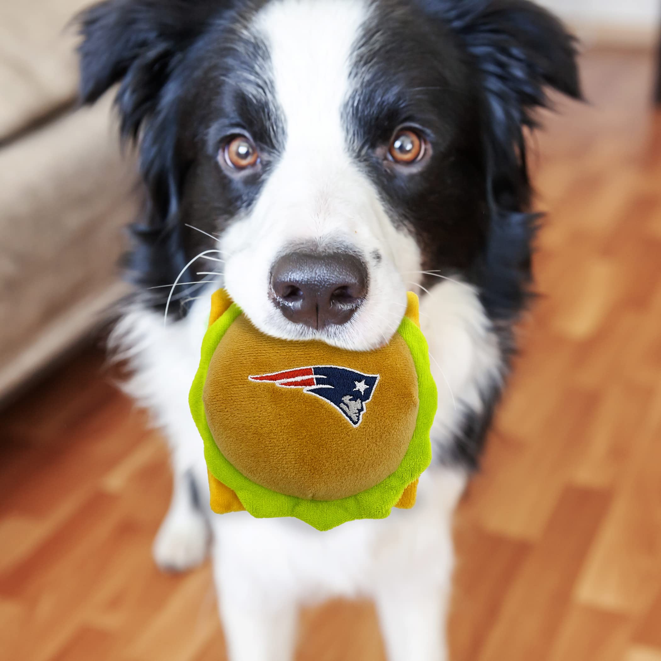 Pets First Nfl New England Patriots Cheese Burger Plush Dog & Cat Squeak Toy - Cutest Stadium Hamberger Snack Plush Toy For Dogs & Cats With Inner Squeaker & Beautiful Football Team Name/Logo