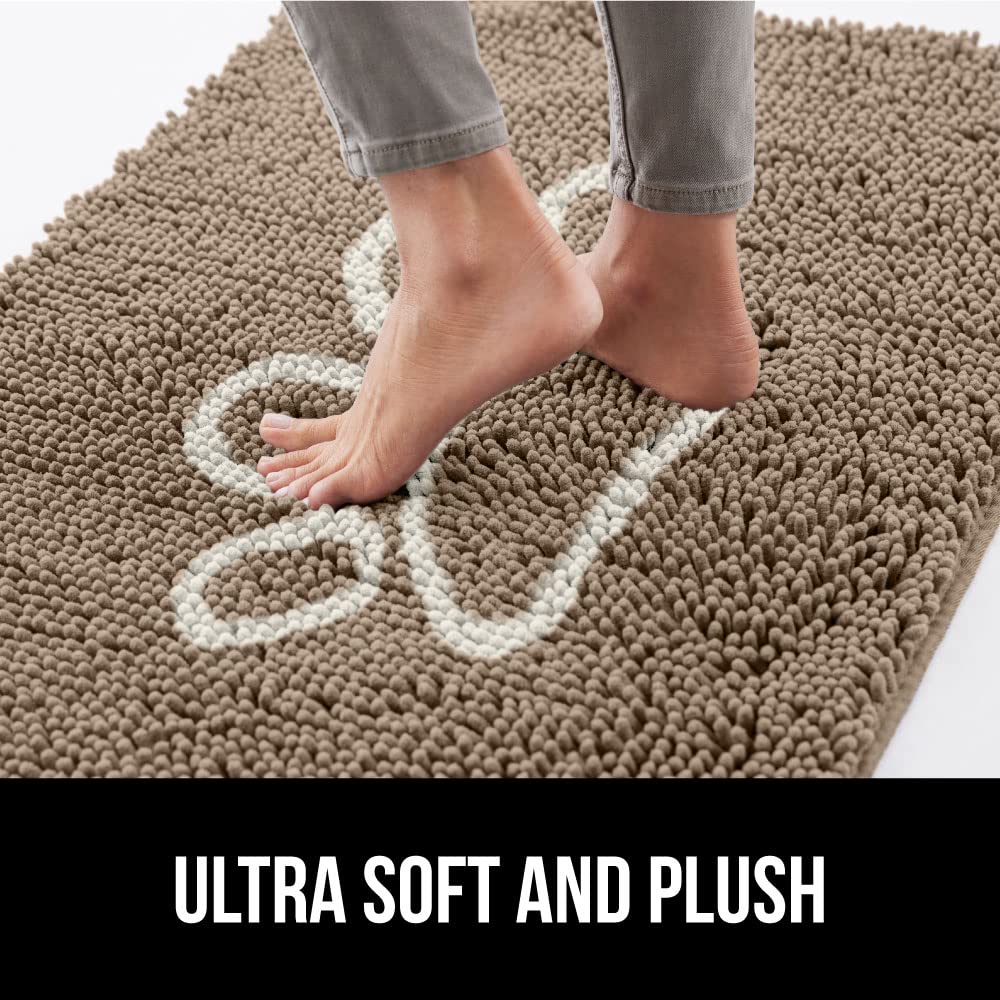 GORILLA GRIP Dog Doormat, Absorbent Doormats for Muddy Dogs Paws, 30x20 Machine Washable Soakstopper Rugs, Cleaner Floors, US De