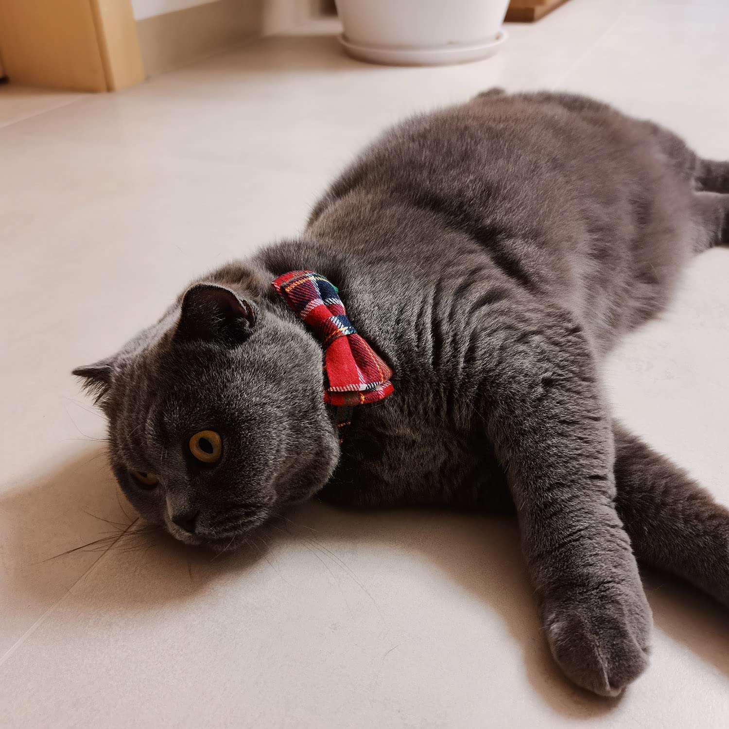 Cat Collar Breakaway With Bell And Bow Tie, Plaid Design Adjustable Safety Kitty Kitten Collars(6.8-10.8In)(Christmas Red&Green)