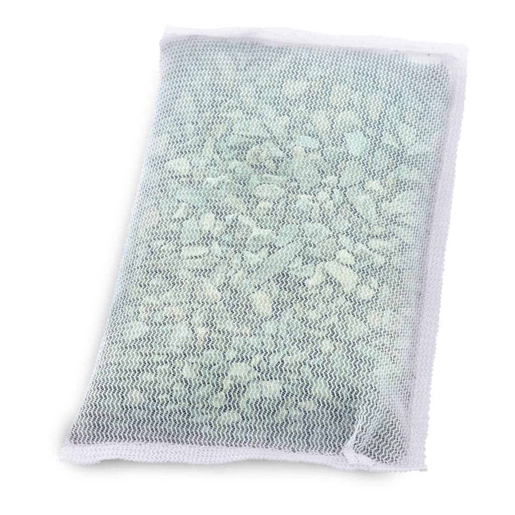 Fluval - Ammonia Remover for AC20/AC30 Power Filter, 9.6 oz / 272 g - for Use in Freshwater Aquariums, 3-Pack