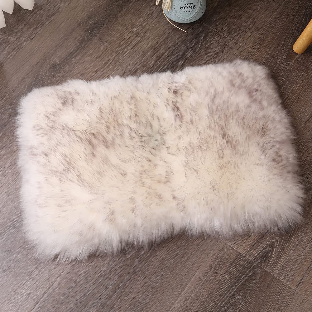 Asuprui Sheepskin Pet Bed Mat 100% Sheepskin Deluxe Dog Crate Pad Ultra Soft Durable Self Warming Kennel Mattress For Dogs And Cats (White With Black Tip)