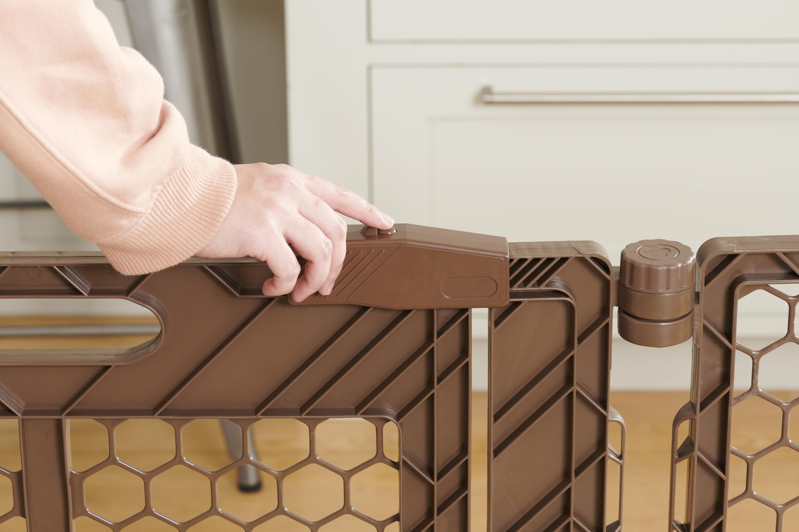 Regalo Plastic 192-Inch Super Wide Adjustable Baby Gate and Play Yard with Door, Award Winning Brand, 2-in-1, Bonus Kit, Include