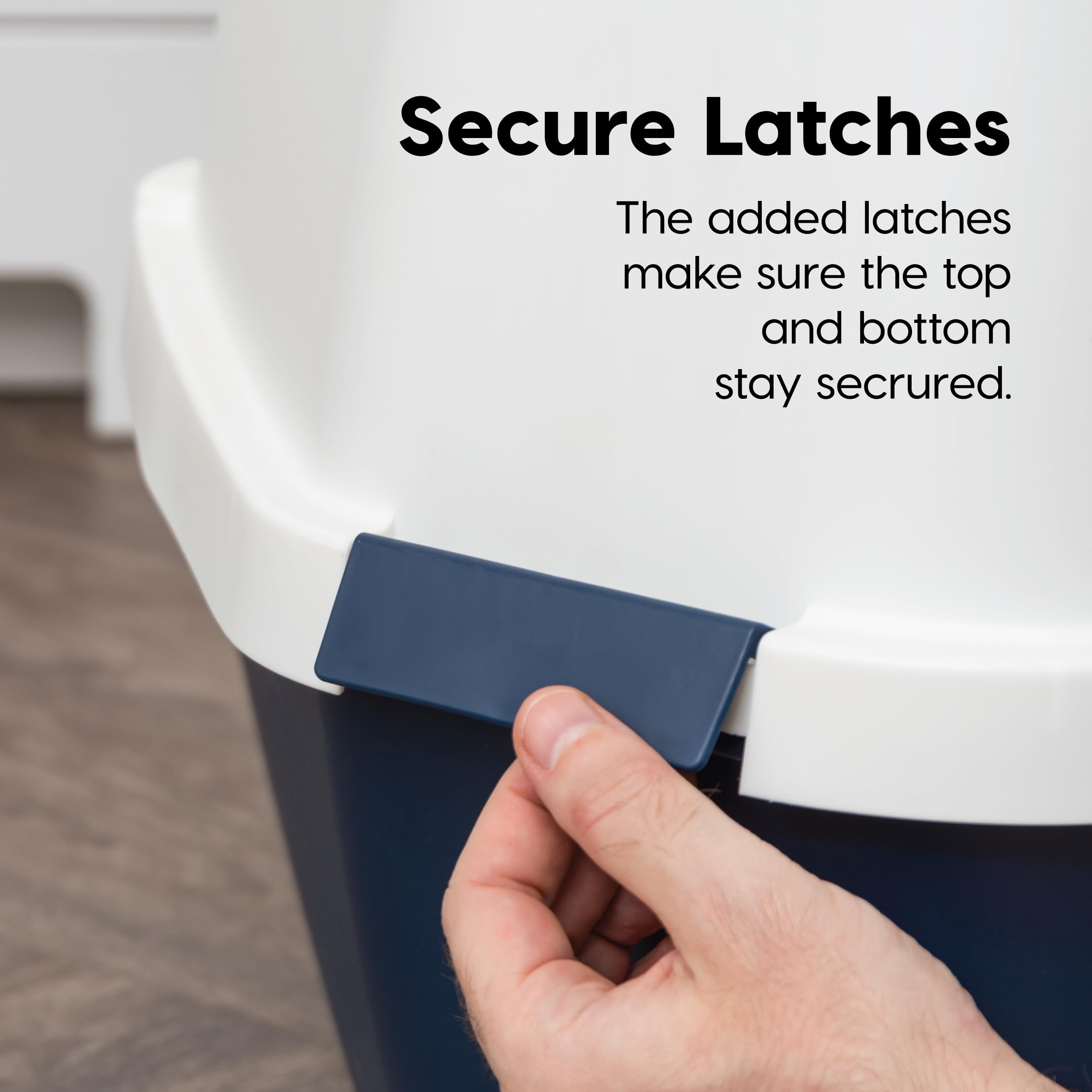 Iris Usa Corner Cat Litter Box Enclosed With Scoop - Privacy And Easy Access For Cleaning, Odor Defensive Hooded Litter Tray, Sturdy Stain Resisting Plastic, Fits In Most Corners, Navy/White