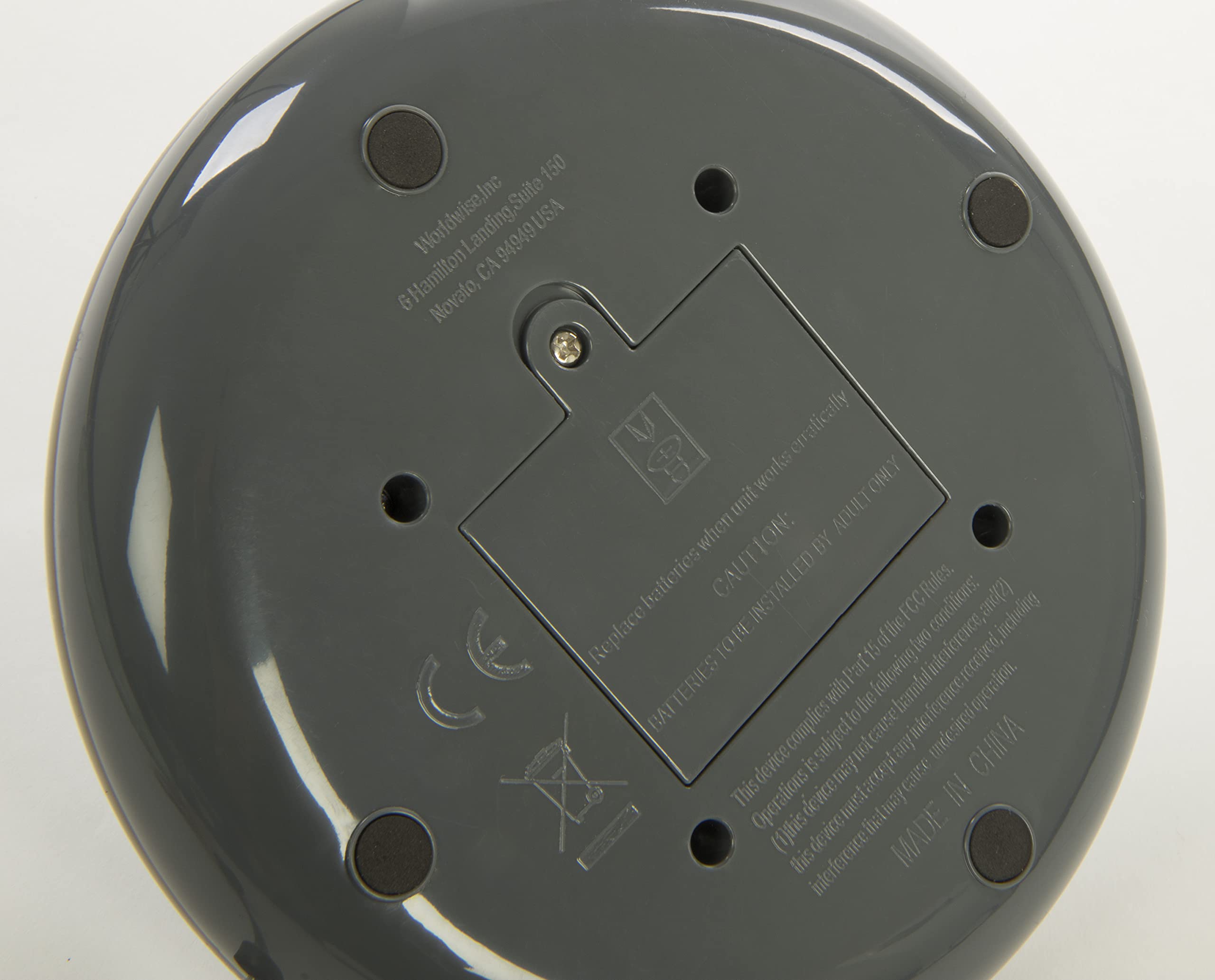 Petlinks Mystery Motion Cat Toy - Concealed Electronic Motion, Battery Powered, Random Color, One Size, Engaging Play for Cats