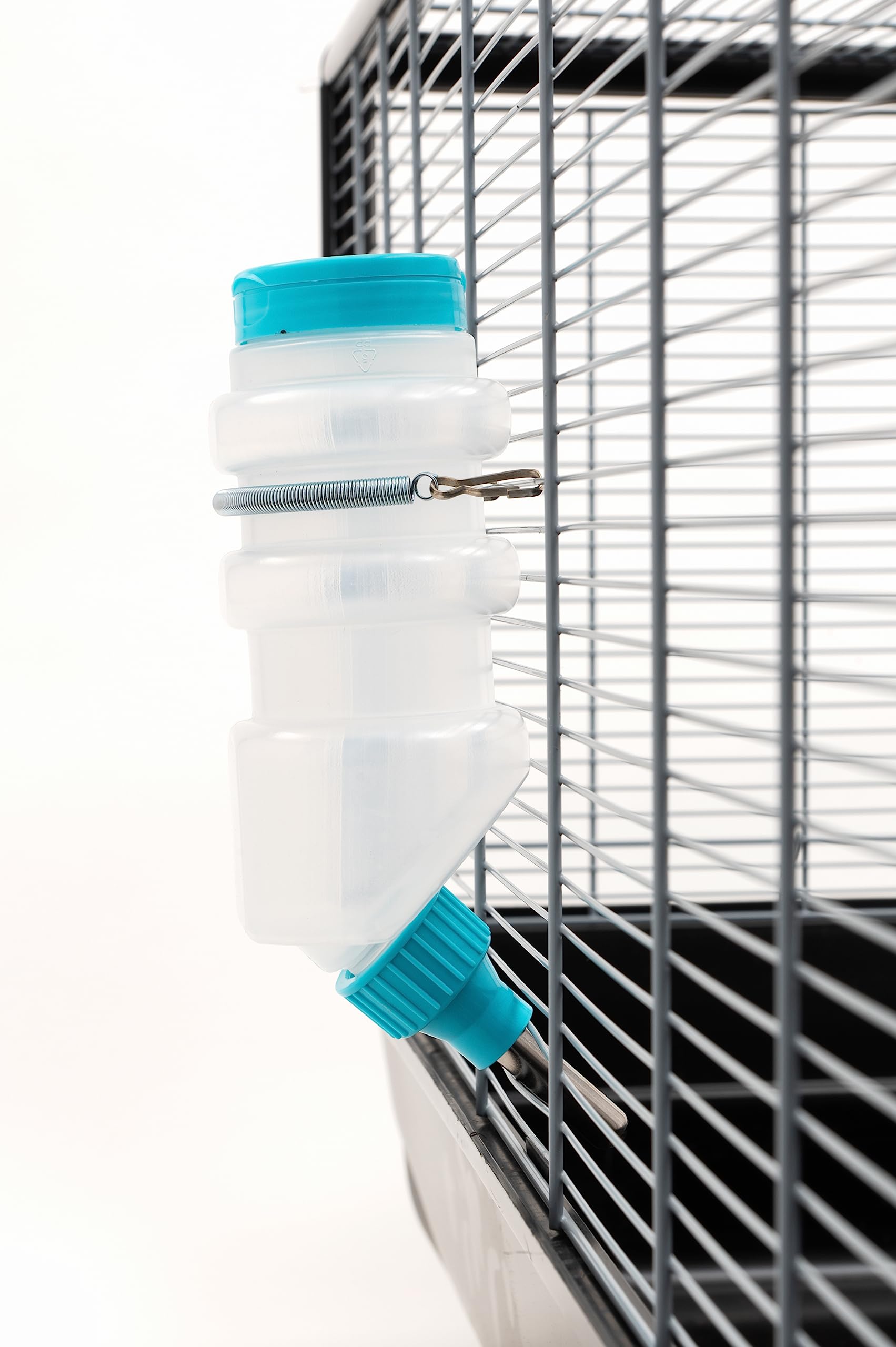 Lixit Top Fill No Drip Water Bottles for Rabbits, Ferrets, Hamsters, Guinea Pigs, Rats, Chinchillas and Other Small Animals (16