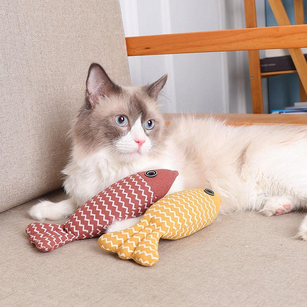 The Style Sutracat Teaser Fish Throw Pillow Teeth Cleaning Toy Vivid For Indoor Jujube Red|Pet Supplies | Cat Supplies | Toys