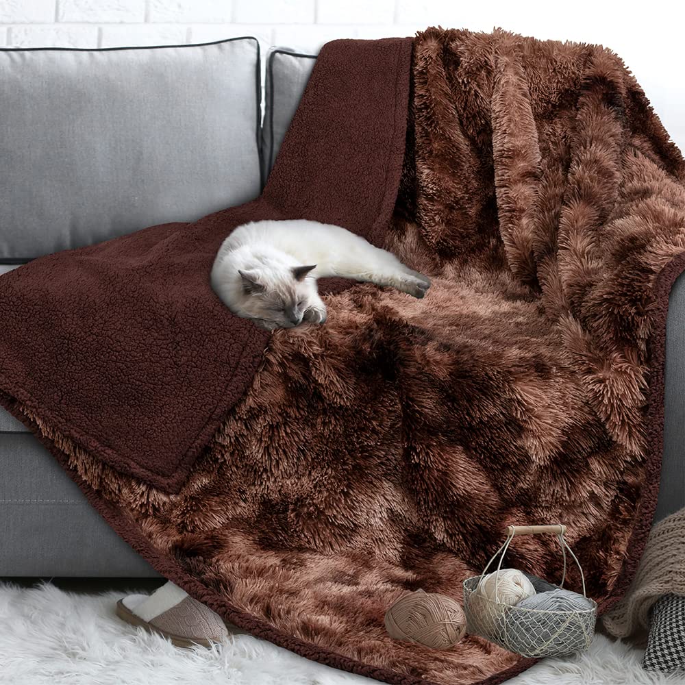 Petami Waterproof Dog Blanket For Medium Large Dog, Puppy Pet Blanket Couch Cover Protection, Sherpa Fleece Fuzzy Cat Blanket Throw, Couch Sofa Bed Furniture Protector Reversible, 40X60 Tie-Dye Brown