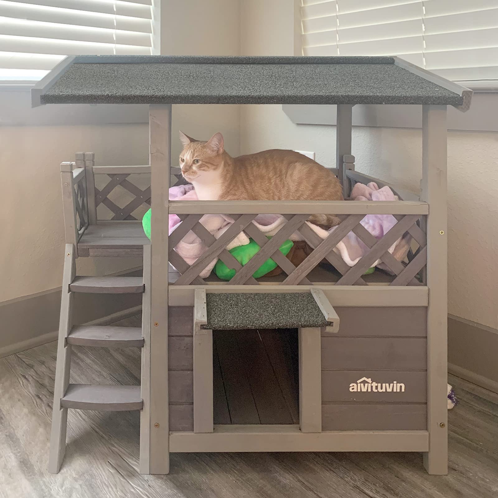 Feral Cat House Outdoor And Indoor Kitty Shelter With Stairs For Cats Insulated, Weatherproof Roof For Winter