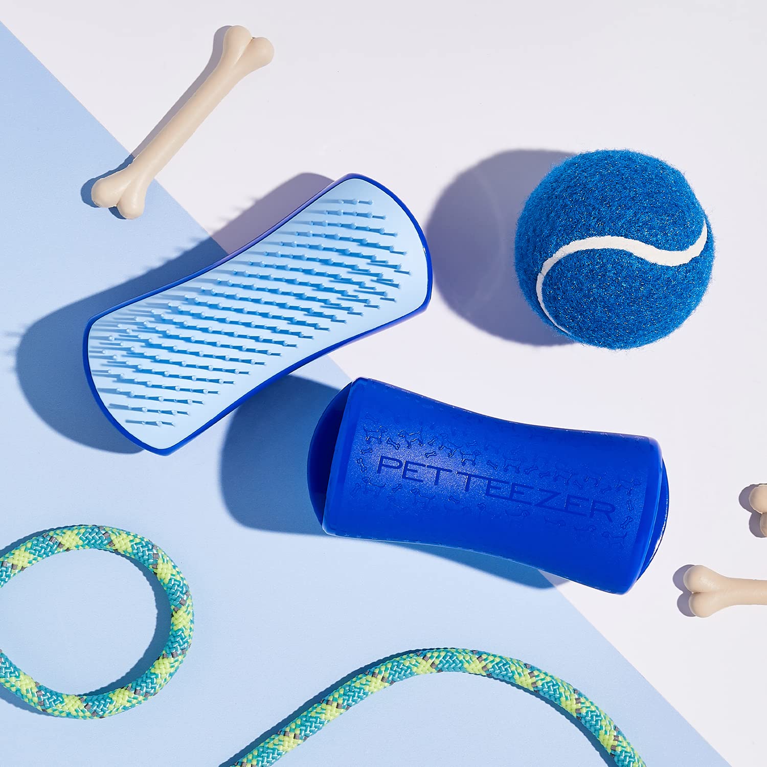 Tangle Teezer | Pet Teezer | Small De-Shedding And Dog Grooming Brush | Dry Brush Or Dog Bath Brush | Navy & Sky Blue