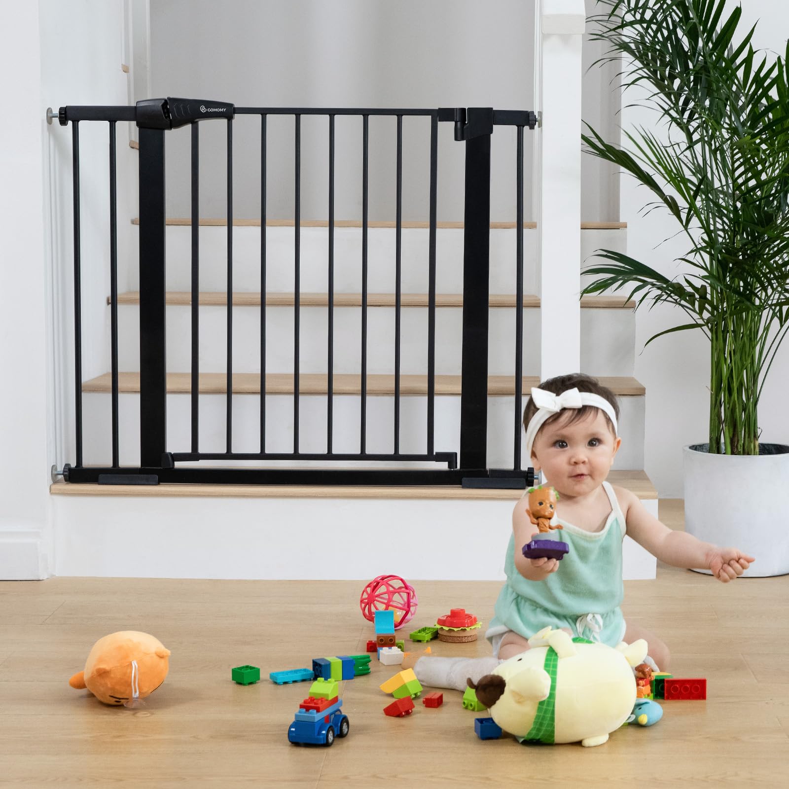 Comomy 30' Tall Baby Gate For Stairs Doorways, Fits Openings 29.5' To 40.5' Wide, Auto Close Extra Wide Dog Gate For House, Pressure Mounted Easy Walk Through Pet Gate With Door, Black