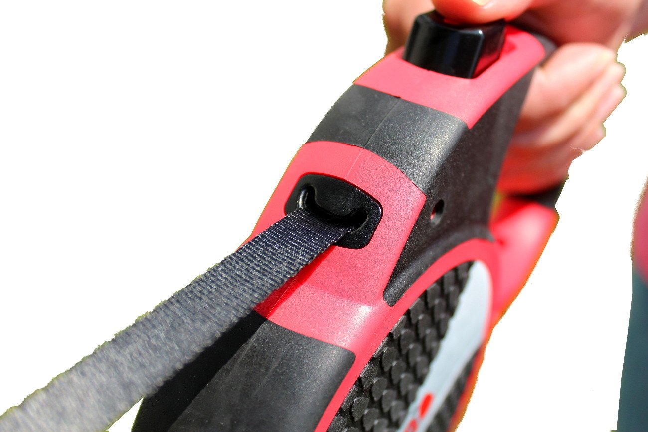 Alcott Kong Terrain Retractable Dog Leash, Medium, Black, 16' Long