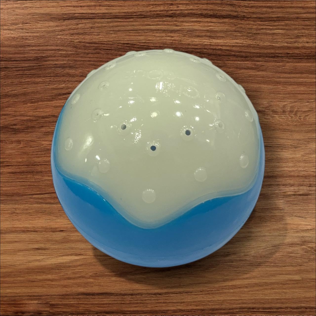ZOOOP Ice Ball Cool Gel Dog Toy, Super Durable Interactive Frozen Blue & White Cooling Teether Ice Ball Chilled Toy for Dogs and