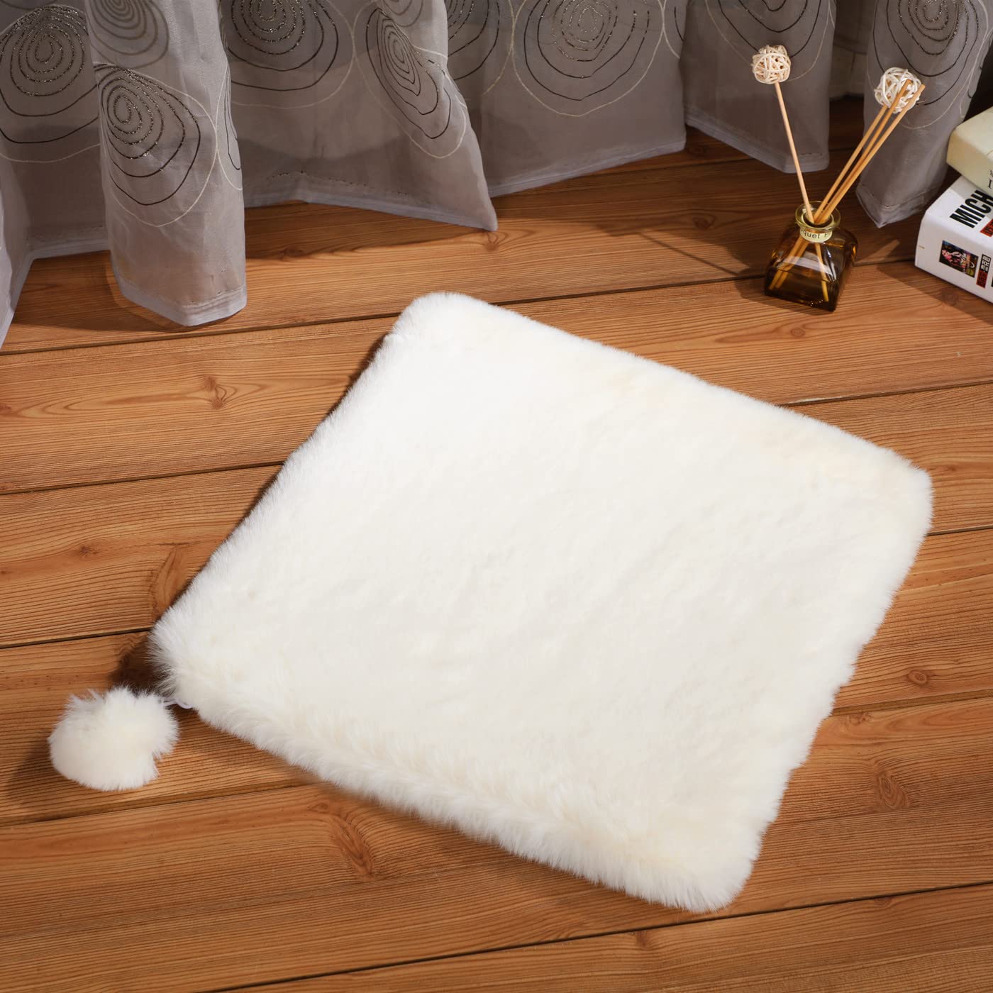 Shengocase 2-Pack 15.7' Square Faux Rabbit Fur Cat Dog Bed Cushion Pad Mat, Cat Tree Tower Replacement Cushion Pad, Pad For Window Perch, Cat Dog Carrier House Cage Crate Kennel Furniture