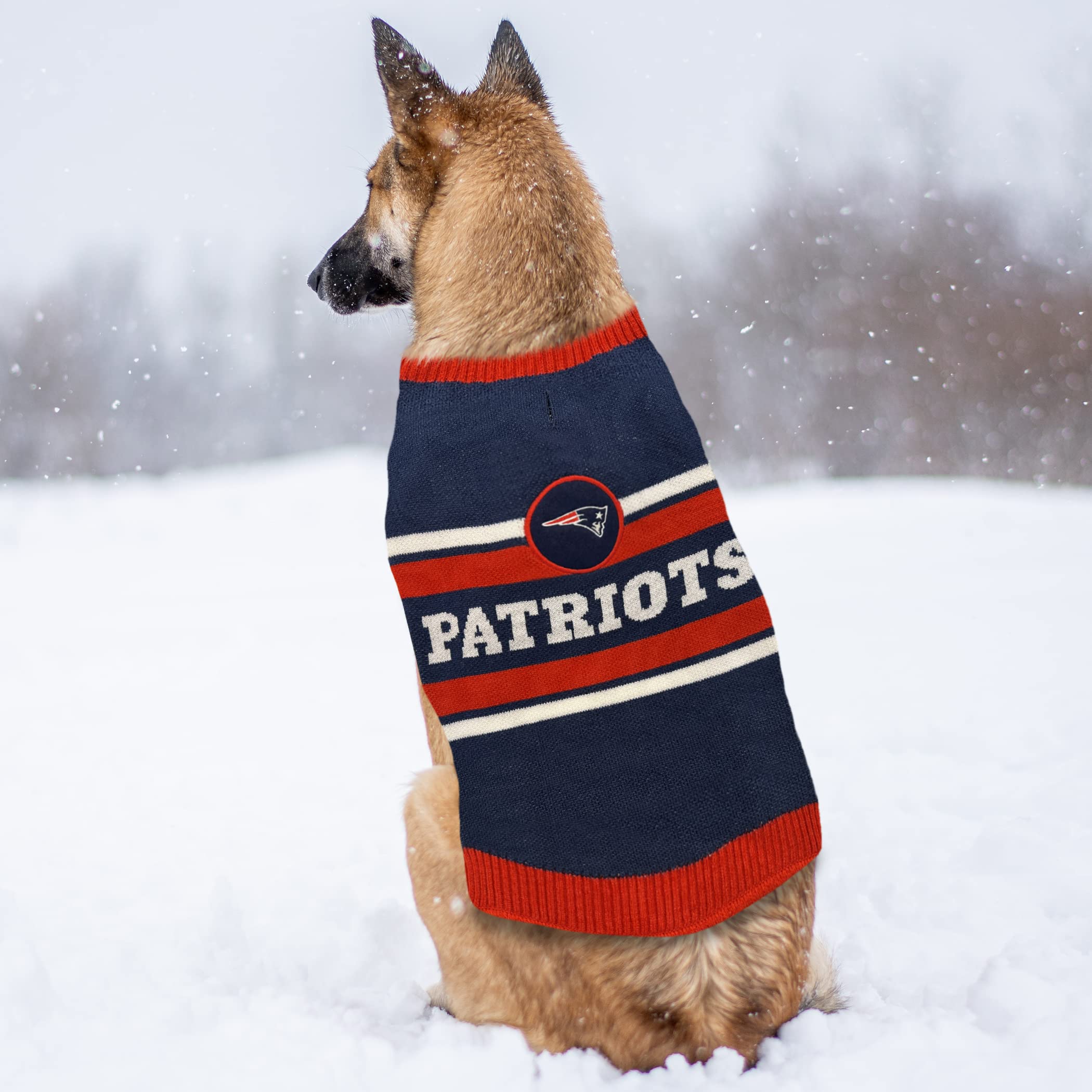 Nfl New England Patriots Dog Sweater, Size Large. Warm And Cozy Knit Pet Sweater With Nfl Team Logo, Best Puppy Sweater For Larg