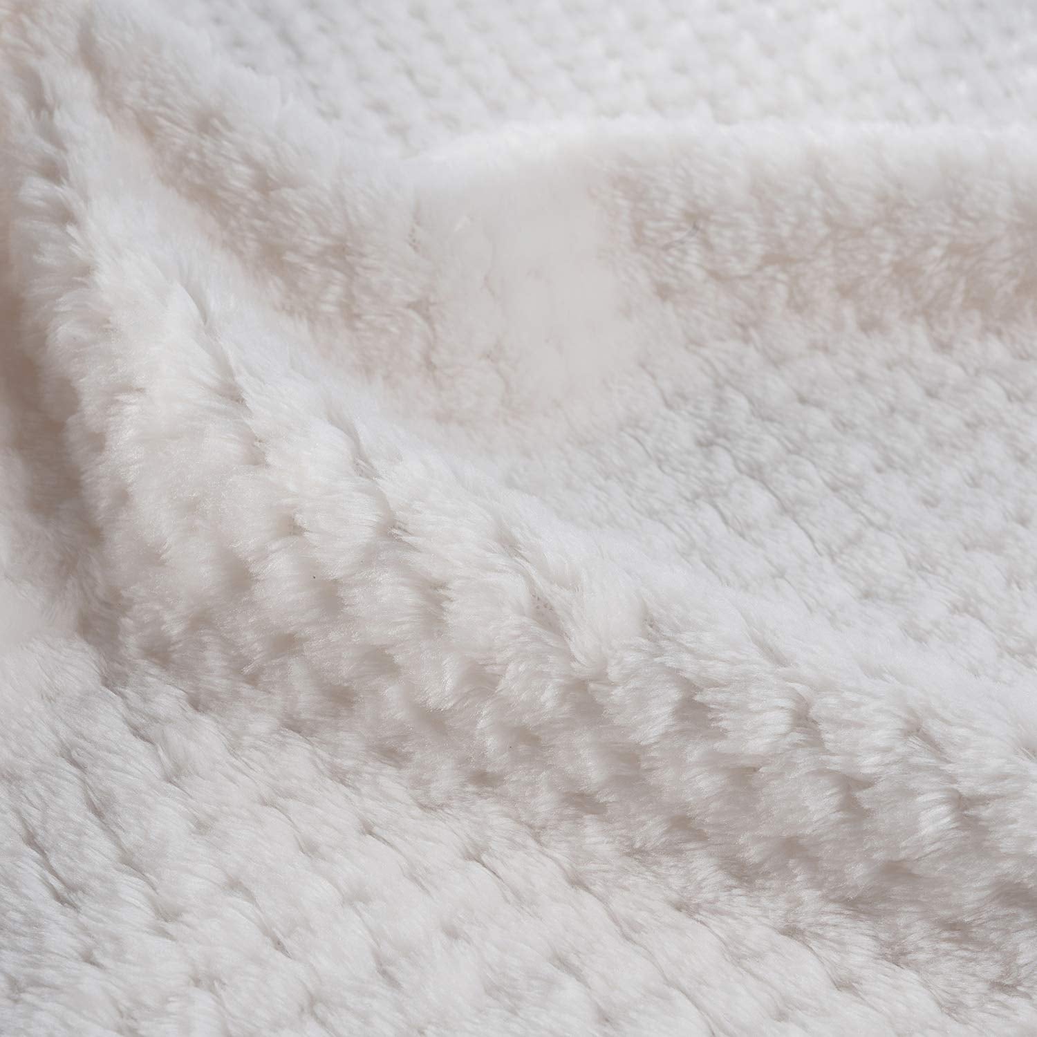 Warm Soft Fuzzy Dog Or Cat Blanket, Plush Fleece Throws For Puppy, Kitten, Medium, Large Dogs - Ivory (L/40'' X 48'')