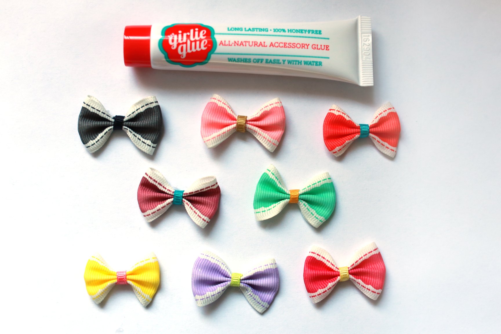 Girlie Glue Tube And 8 Vintage Bows For Babies And Pets