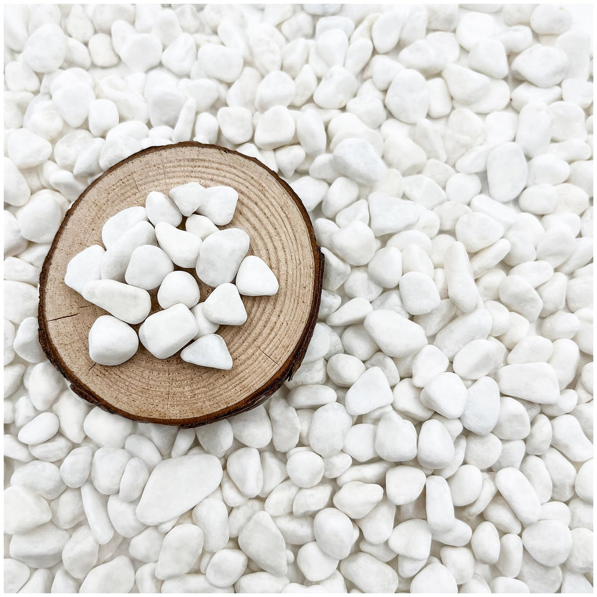 Bxi 2.2 Lbs Small Aquarium Substrate Gravel Sand, Polished Smooth Fish Tank Gravel, Colorfast Uncoated White Natural Pebbles, De