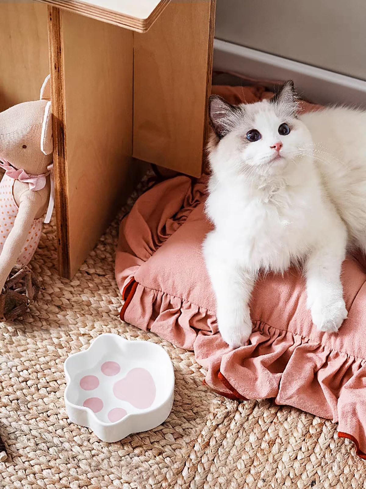 Le Tauci Cat Bowls: Shallow Ceramic Cat Dishes, 8 Oz, Relief Whisker Fatigue, Paw Shaped Kitten Bowls & Water Dish