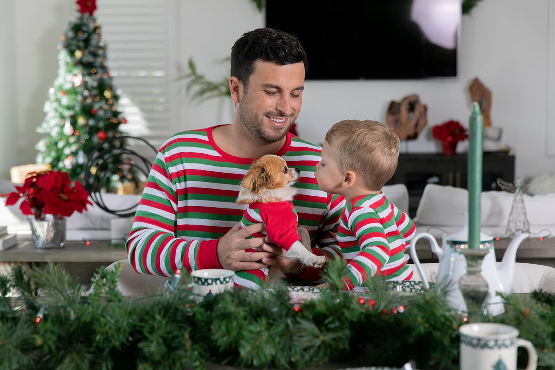 Leveret Matching Dog Pajamas Christmas Pjs 100% Cotton Red/White/Green Size Medium