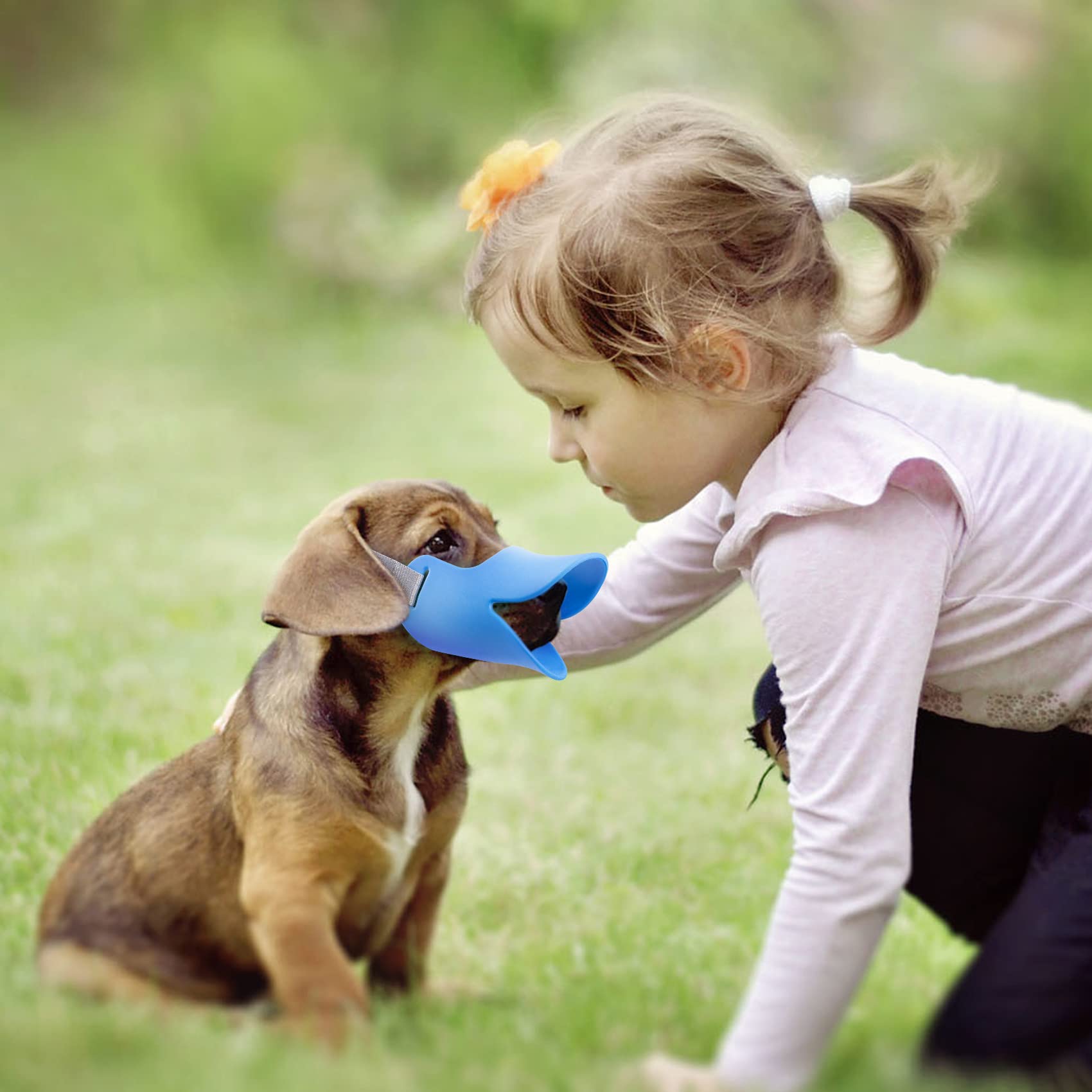 Pagow 2Pcs Anti Bite Duck Mouth Shape Dog Mouth Covers Anti-Called Proof Barking Adjustable Silicone Muzzle Masks Loop Pet Muzzle (S)