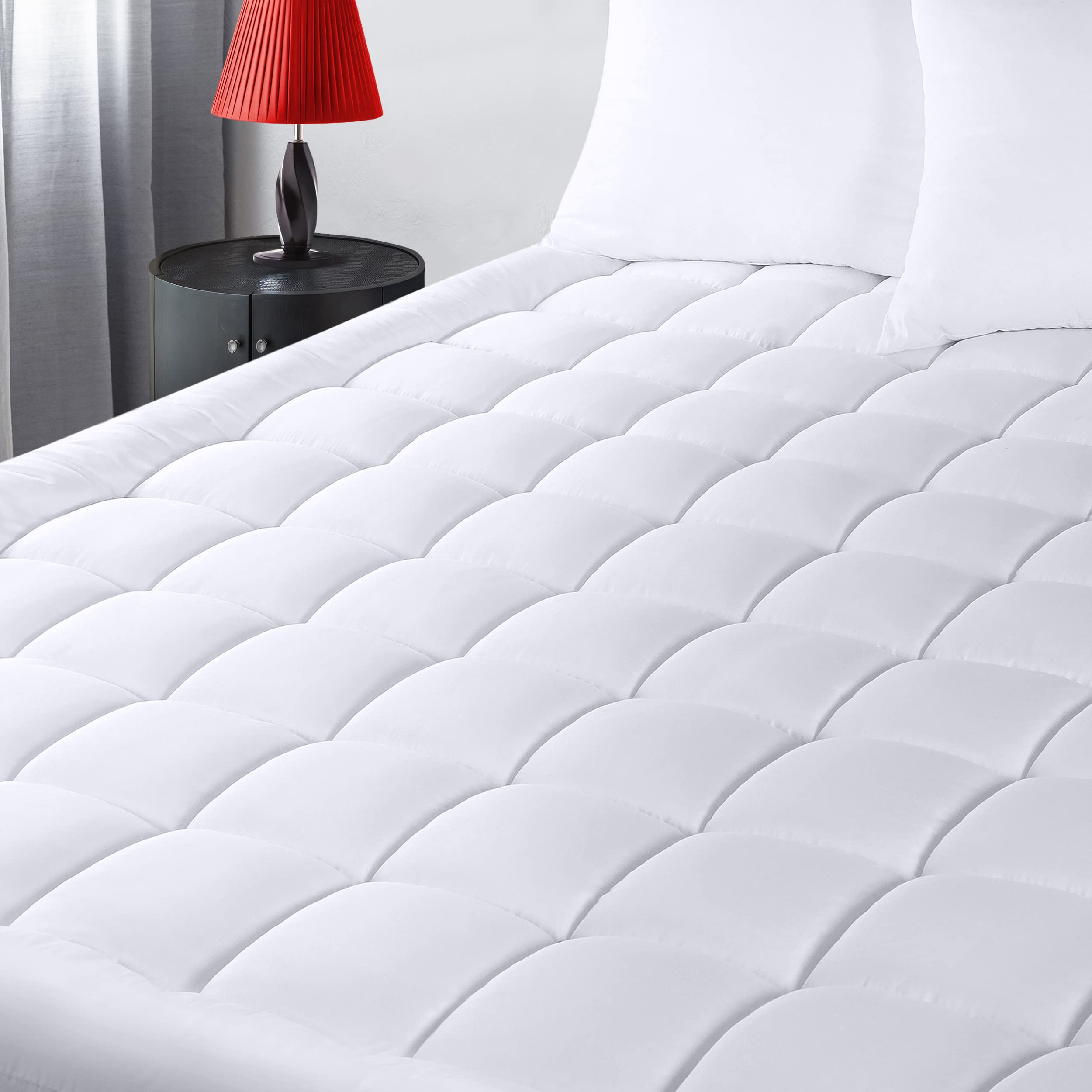 Utopia Bedding Quilted Fitted Premium Mattress Pad King Size, Pillow Top Mattress Topper, Elastic Fitted Fluffy Mattress Protect