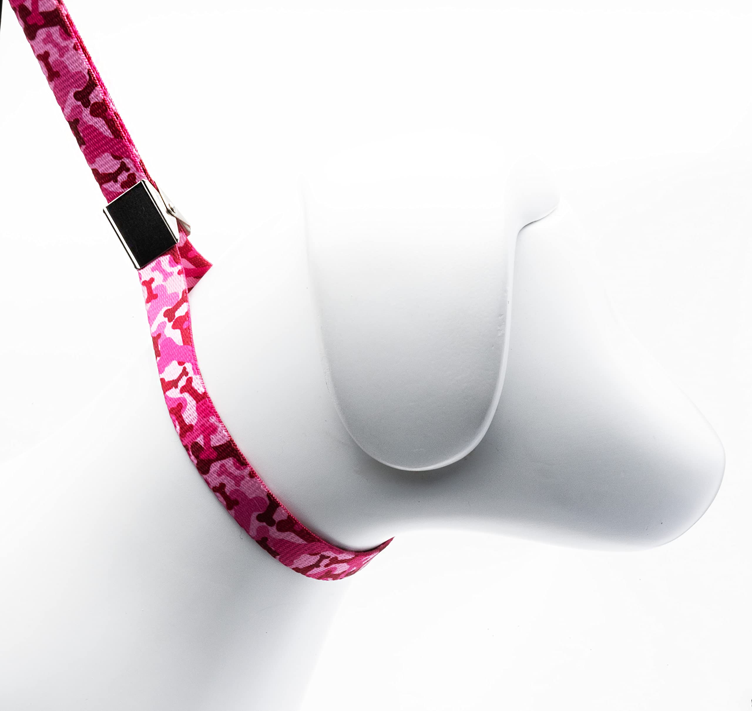 Country Brook Petz Dog & Pet 5/8 Inch Grooming Loop With Spring Loaded Clip - 18 Unique Designs For Grooming And Vet Tables (Pin