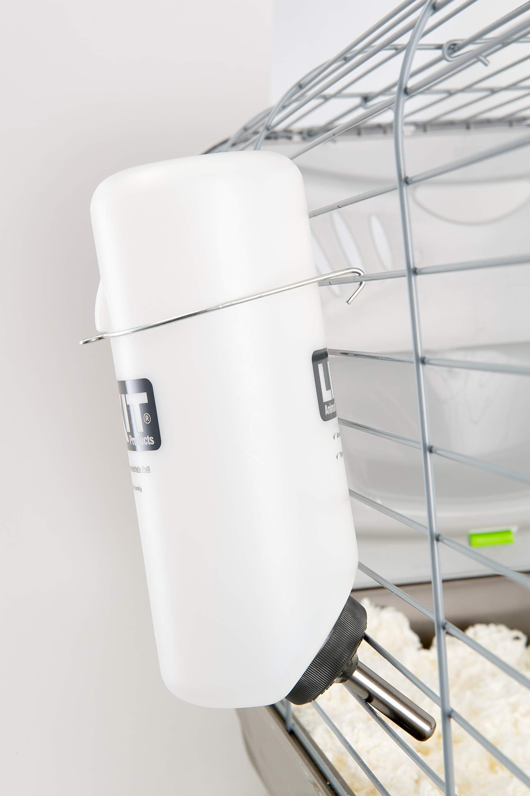 Lixit Wide Mouth Bpa-Free Cage Water Bottles For Rabbits, Ferrets, Guinea Pigs, Rats, Chinchillas, Hamsters, Mice, Hedgehogs, Gerbils And Other Small Animals. (Translucent, 32 Ounce)