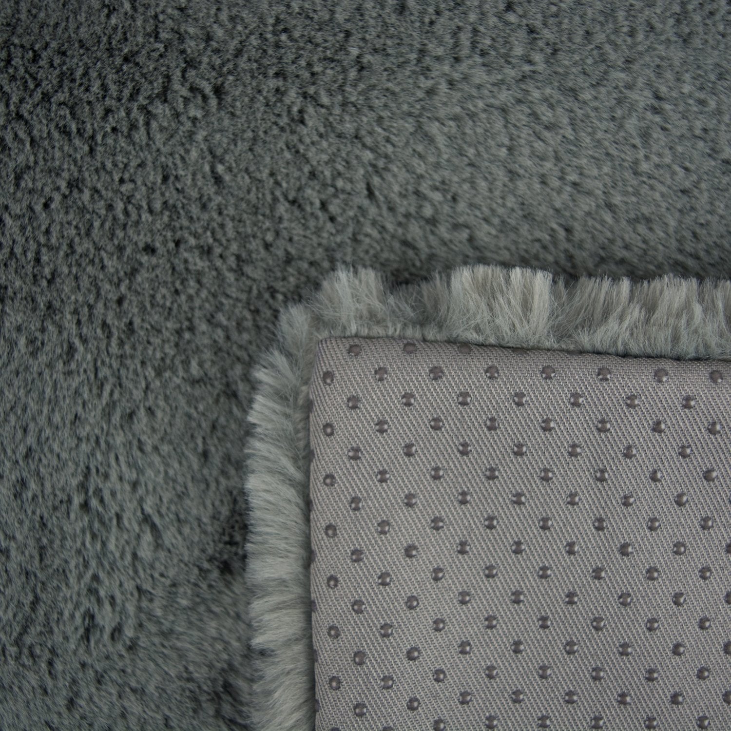 DII Cage Liner Faux Fur Alloy Xxxl