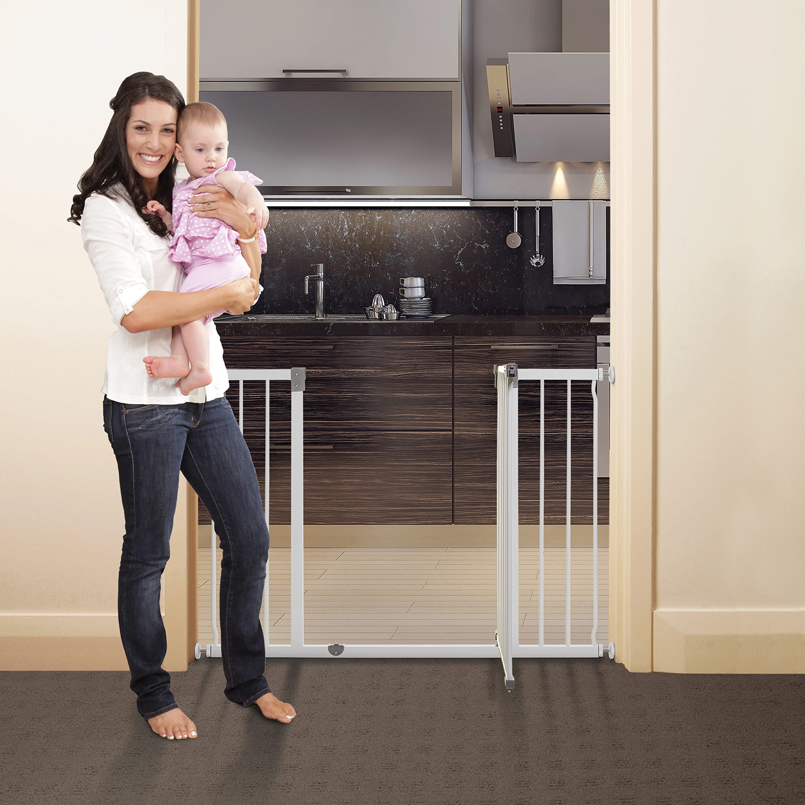 Dreambaby Liberty Extra-Wide Hallway Baby Safety Gate Set - with 3.5''/ 9cm Wide Extension - Smart Stay Open Feature - Fits Open