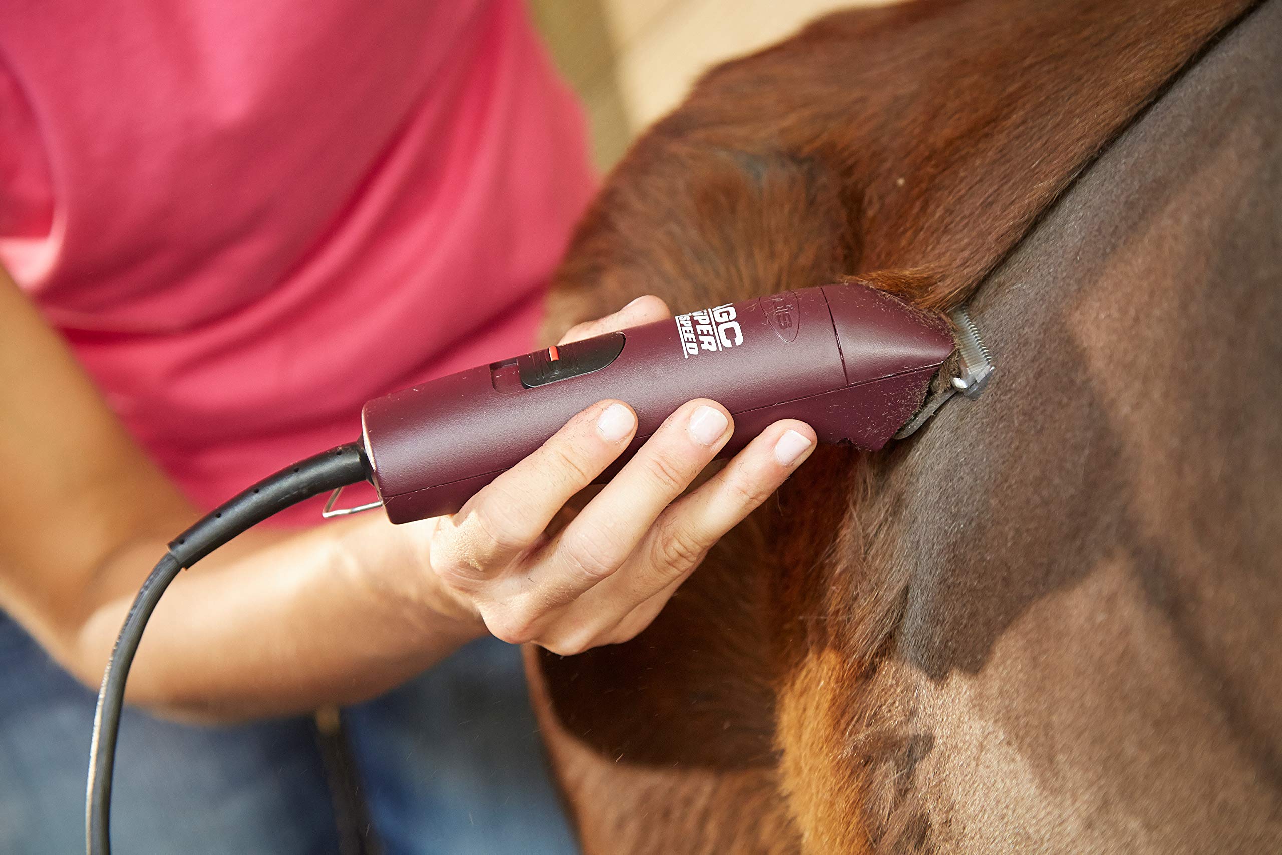 Andis - 22330, Professional AGC Super 2-Speed Horse Clipper with Detachable Blade - Cool & Quiet Running Design - Includes Ultra