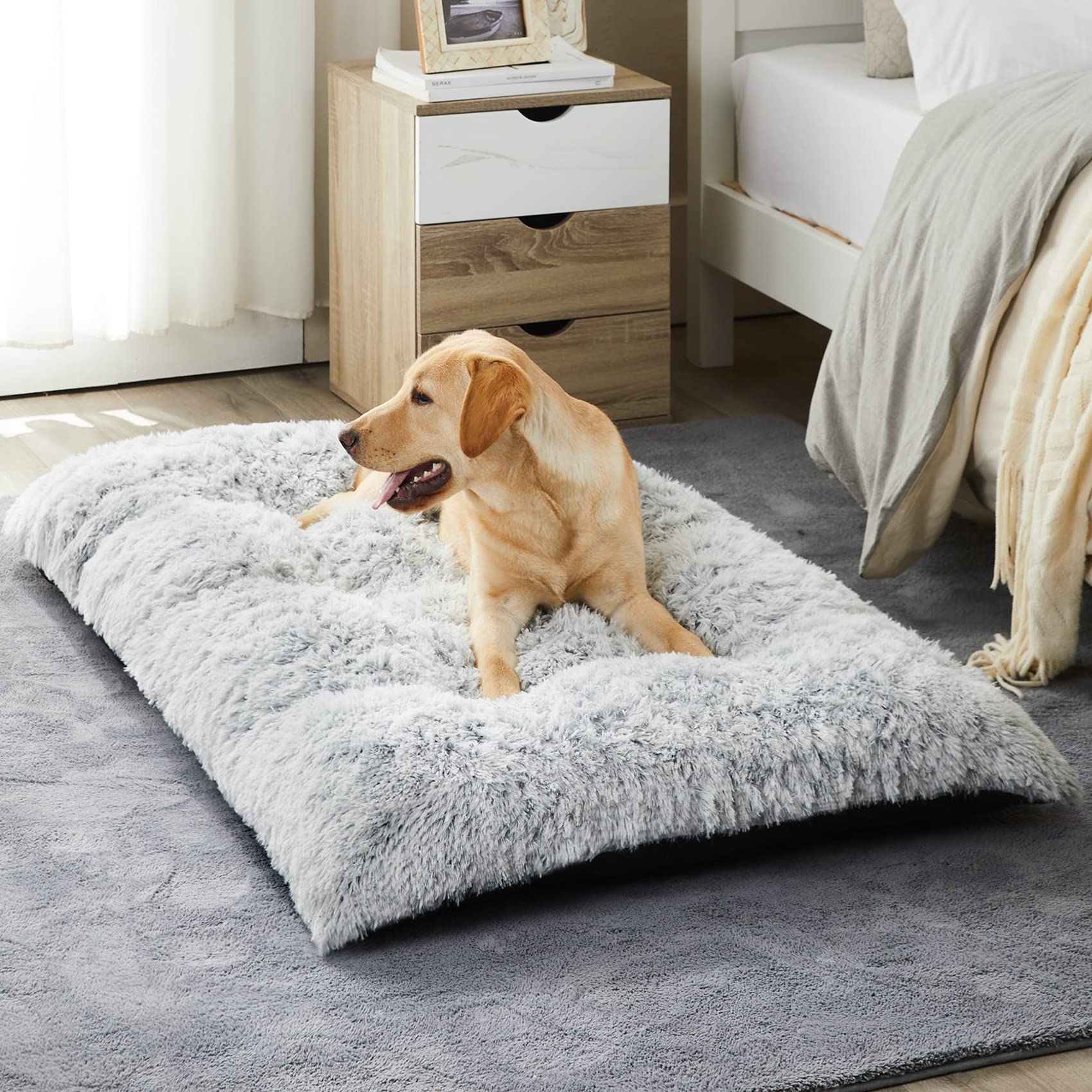 BFPETHOME Dog Beds for Large Dogs, Plush Dog Crate Bed Fluffy Cozy Kennel Pad for Sleeping &Ease Anxiety, Washable Pet Mats with