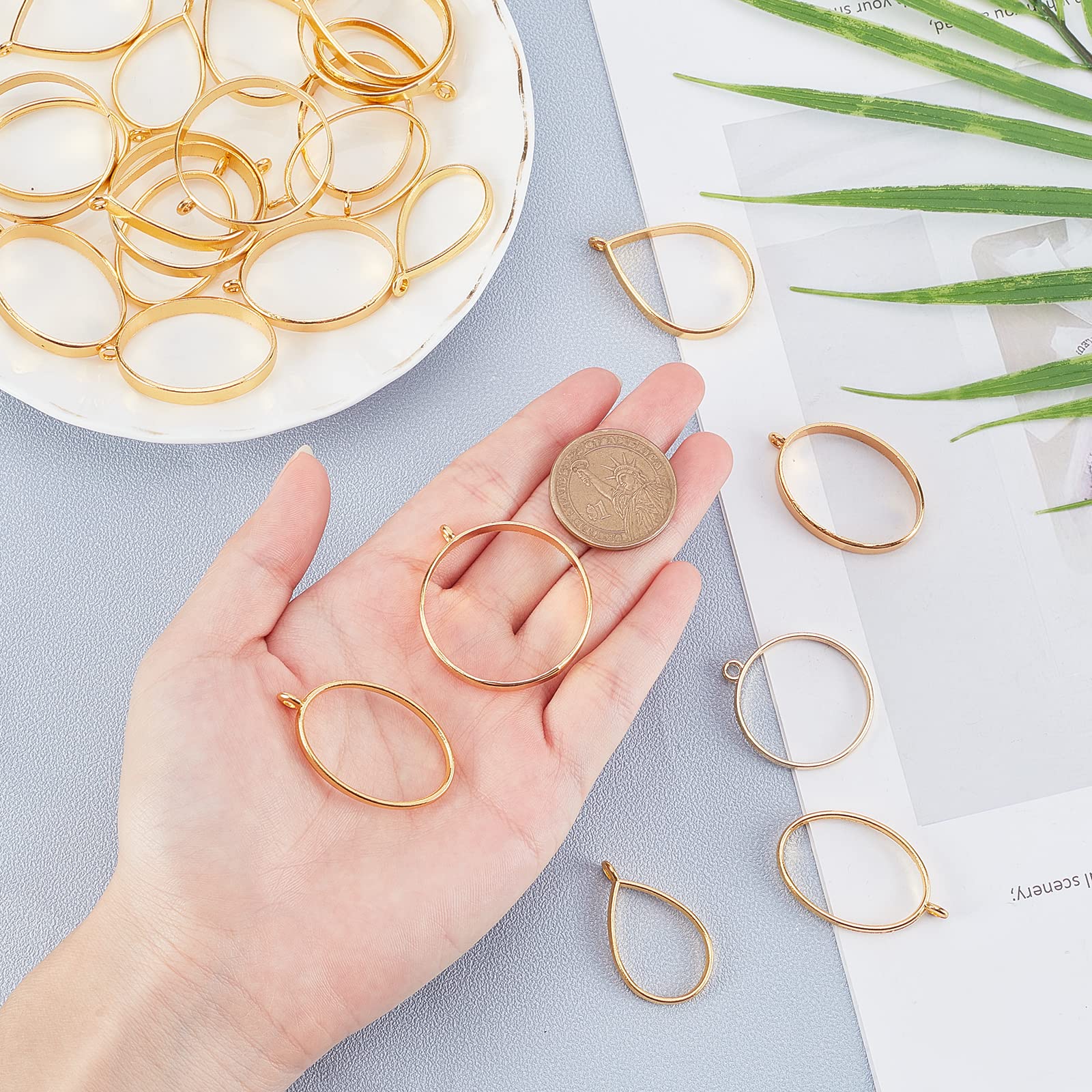 Olycraft 30Pcs Open Back Bezel Pendant Charms Gold Round Frame Pendants Bezel Charms Open Back Frame With 1 Loop For Jewelry Mak