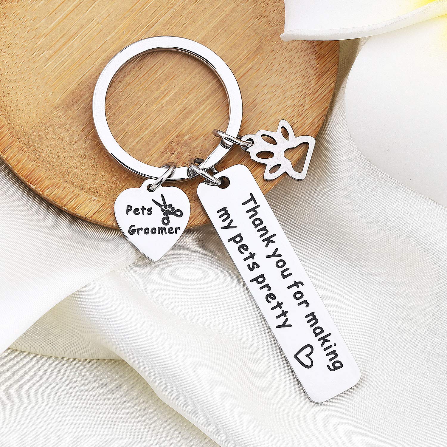 Bobauna Pet Groomer Keychain Thank You For Making My Pets Pretty With Paw Print Charm Thank You Gift For Pet Groomer Dog Hairdresser Veterinarian (Pet Groomer Keychain)