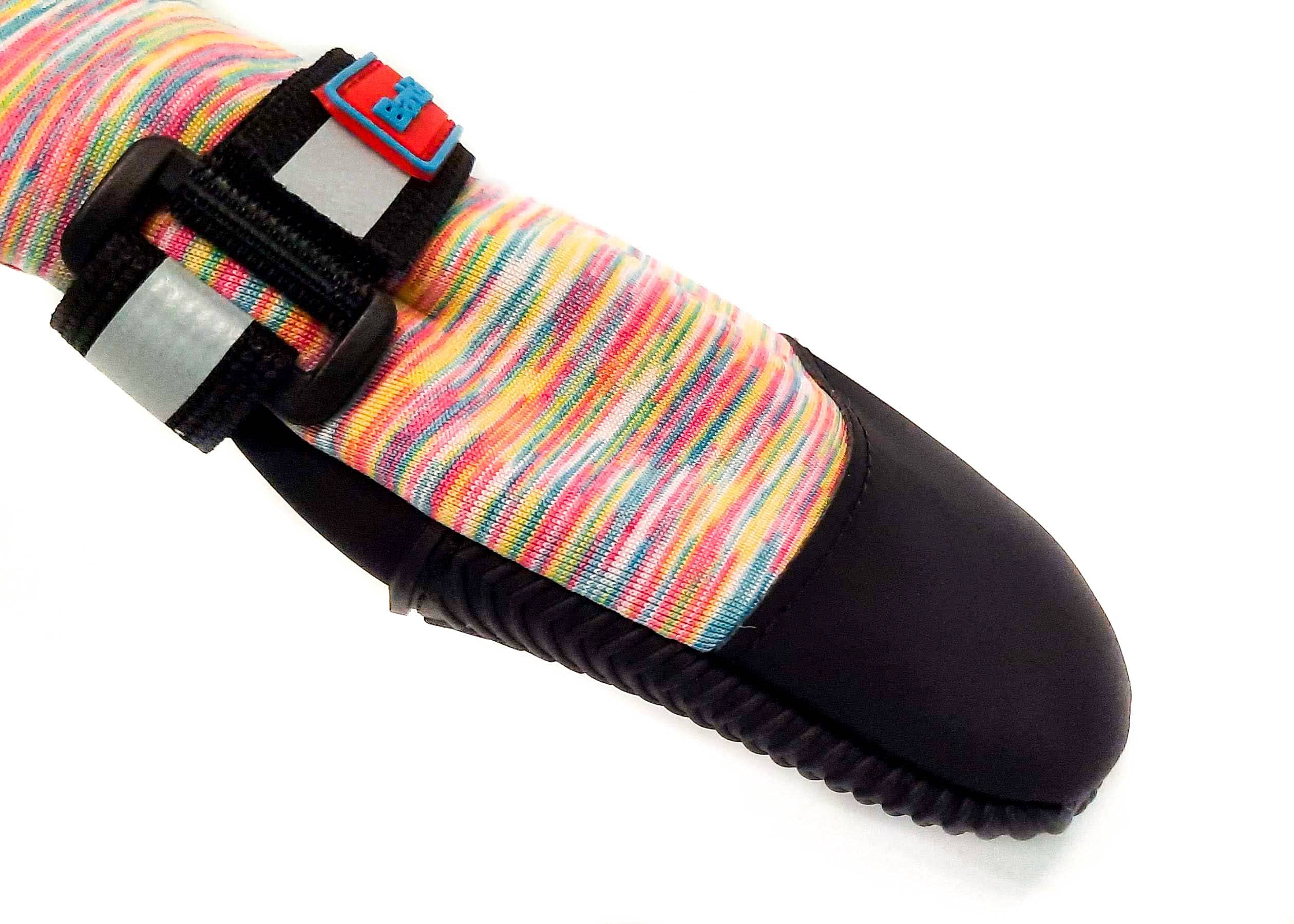 All Weather Neoprene Paw Protector Dog Boots With Reflective Straps In 5 Sizes! (Multicolor Medium)