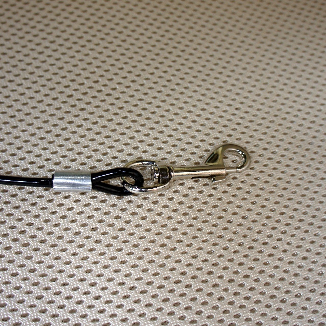 Mogoko Pet Dog Car Seat Belt Restraint, Coated Stainless Steel Chew Proof Dog Vehicle Safety Tether Cable, Double Clip No-Chew Pet Car Leash Lead-24 Inch Black