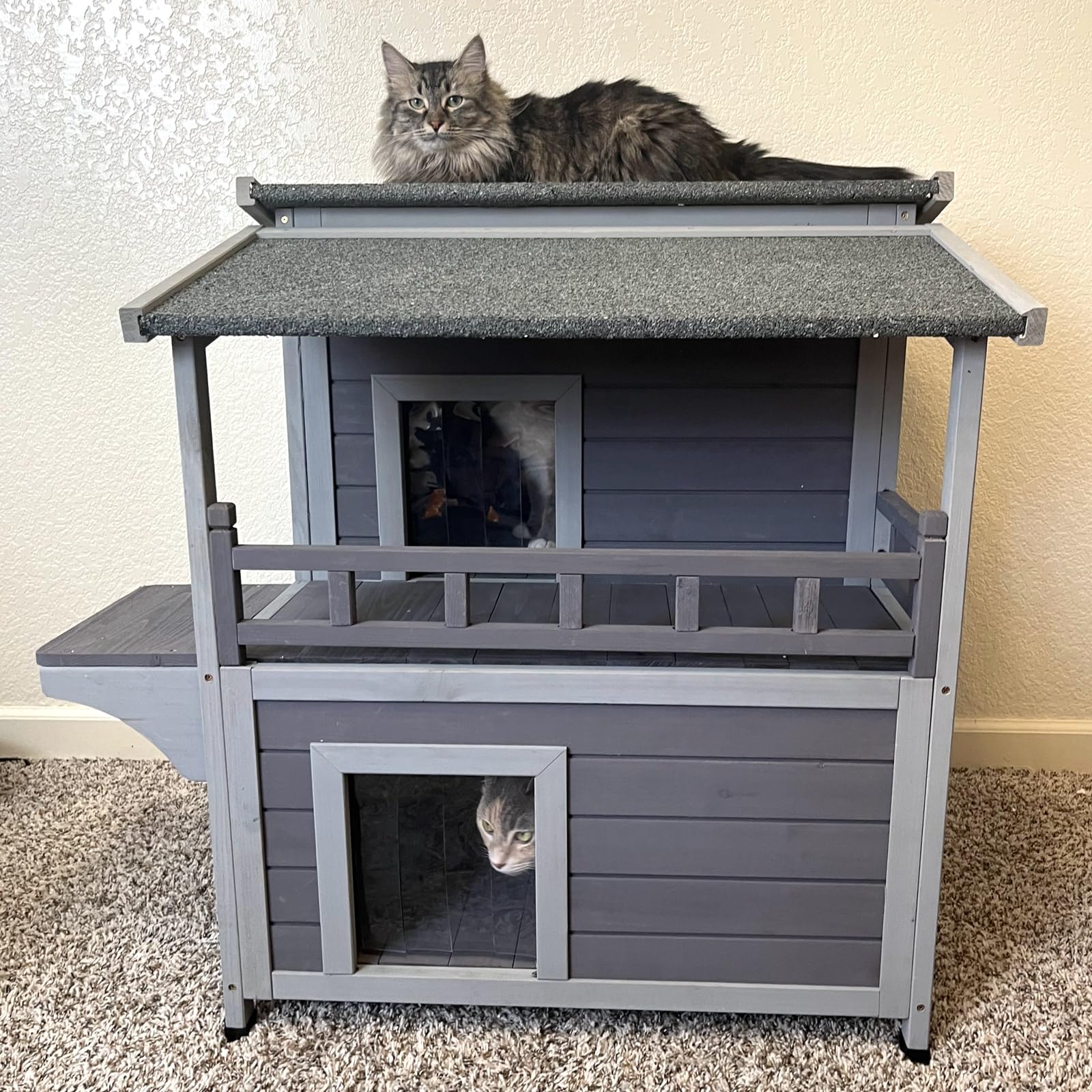 Cat House Outdoor & Indoor Feral Kitty House Cats Enclosure With Balcony Wooden Kitty Shelter Waterproof