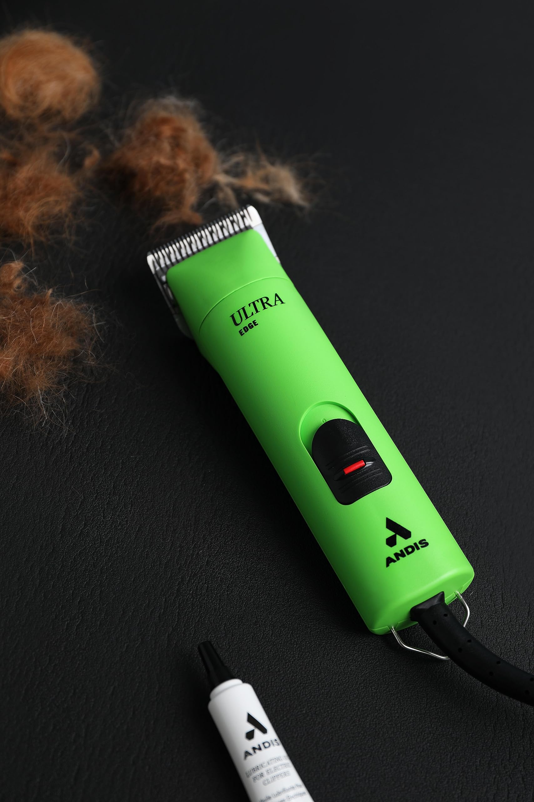 Andis 24715 Professional Ultraedge Super 2-Speed Detachable Blade Clipper ?Rotary Motor With Shatter-Proof Housing, Runs Calm & Silent, 14-Inch Cord - For All Coats & Breeds - 120 Volts, Green