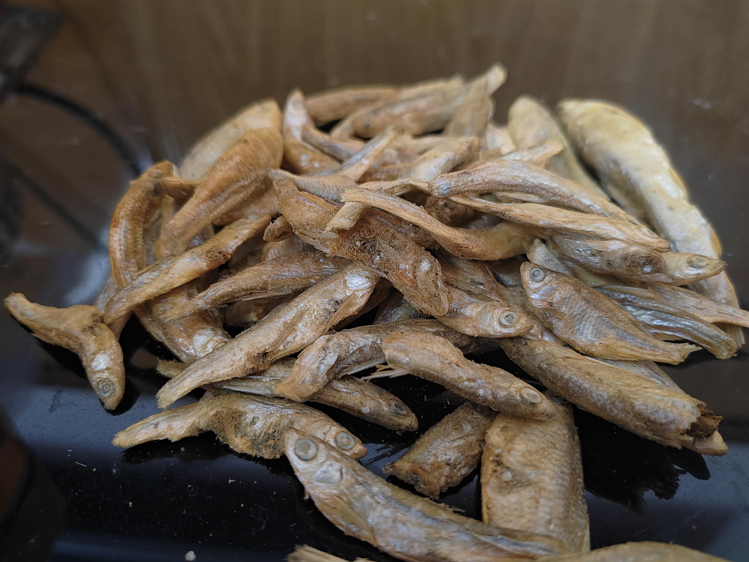 JADINGSFARM Minnows - 4 oz Freeze Dried - 100% Natural Premium Cat Treat, Dog Treat - Freeze Dried Minnows for Cats - Freeze Dri
