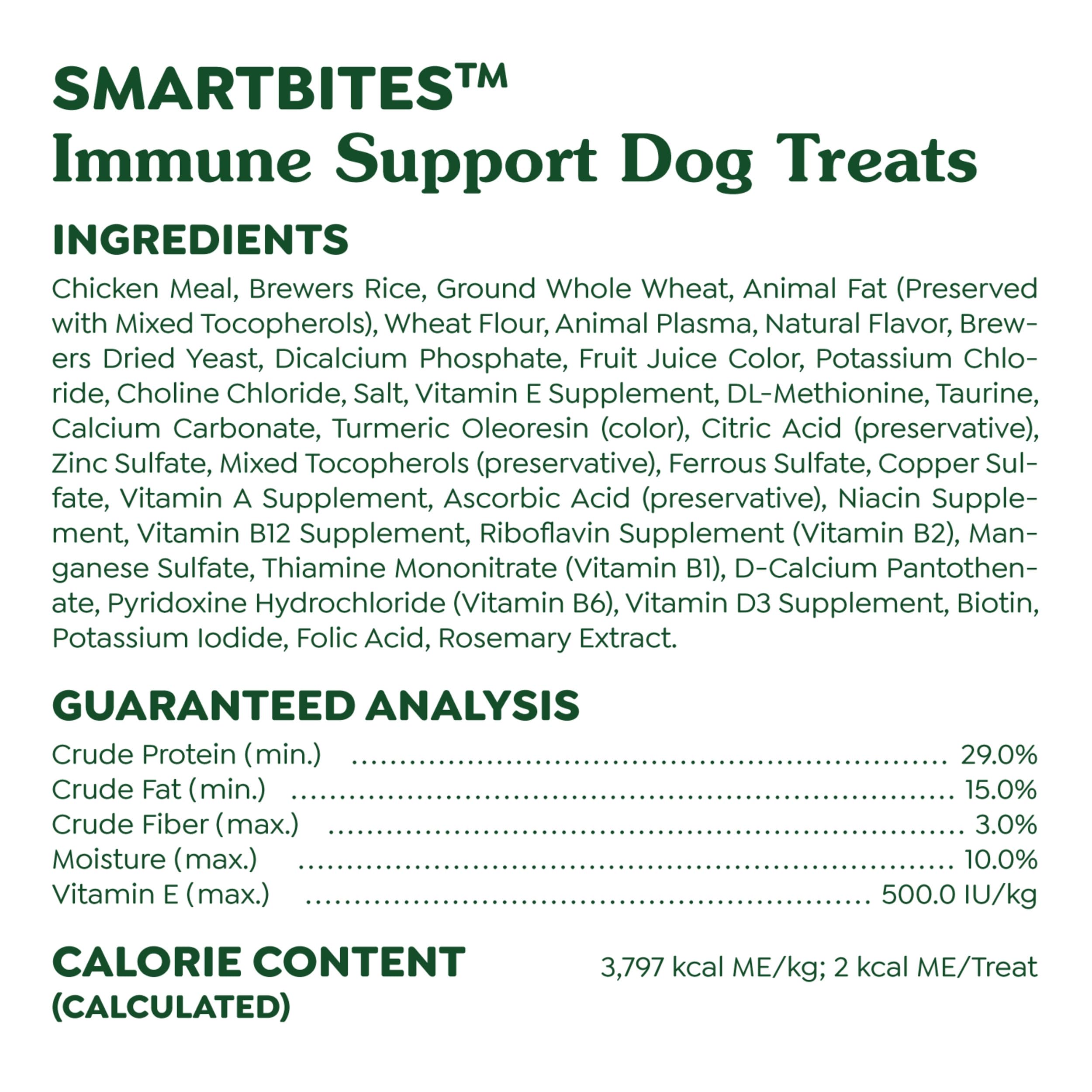 Greenies Smartbites Immune Support Crunchy & Soft Dog Treats, Chicken Flavor, 8 oz. Pack