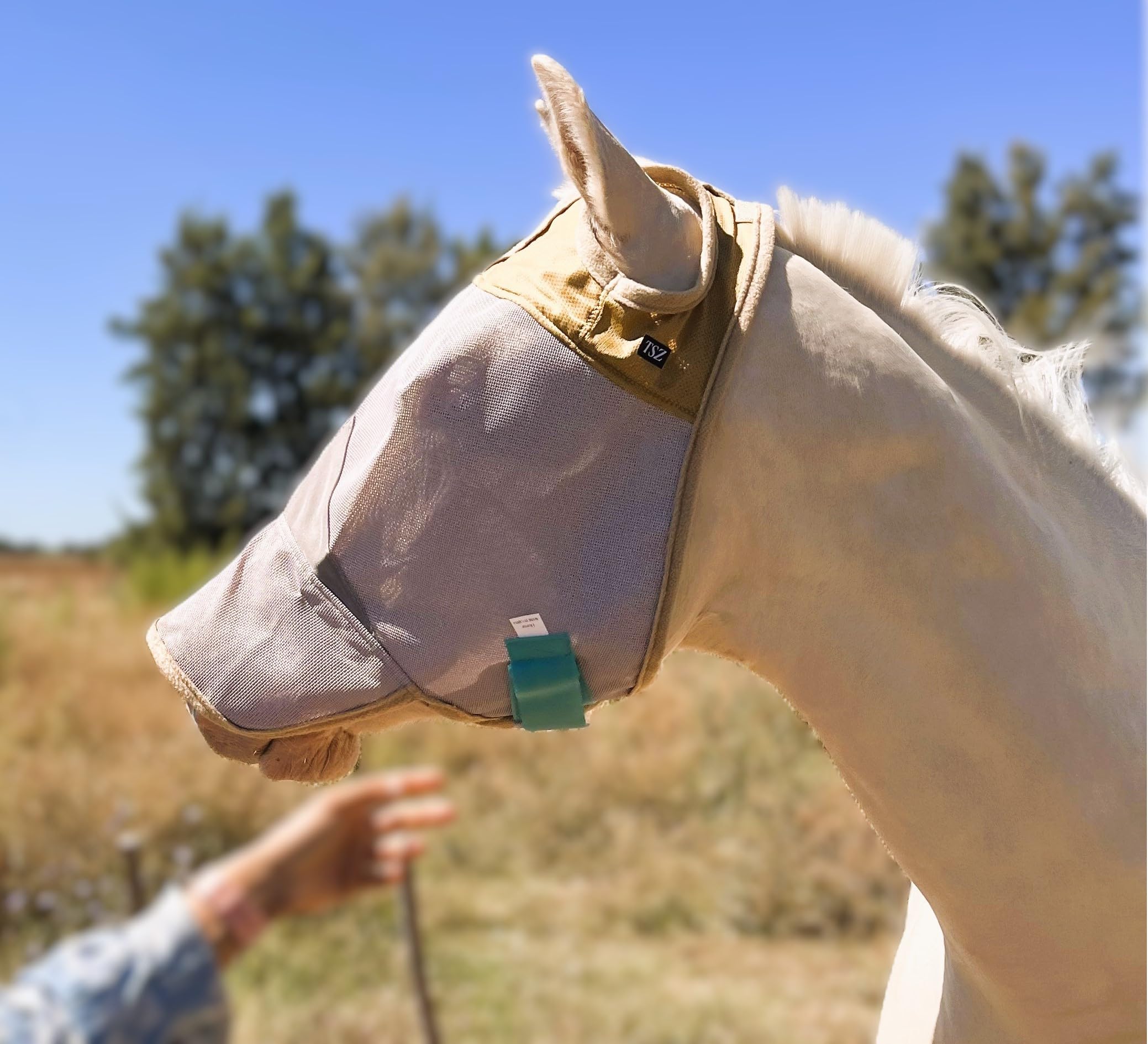 Fly Masks for Horses, 70% Uv-Block, Breathable Fly Mask for Equines, Durable, Comfortable Fit for All-Day Protection, Horse Size