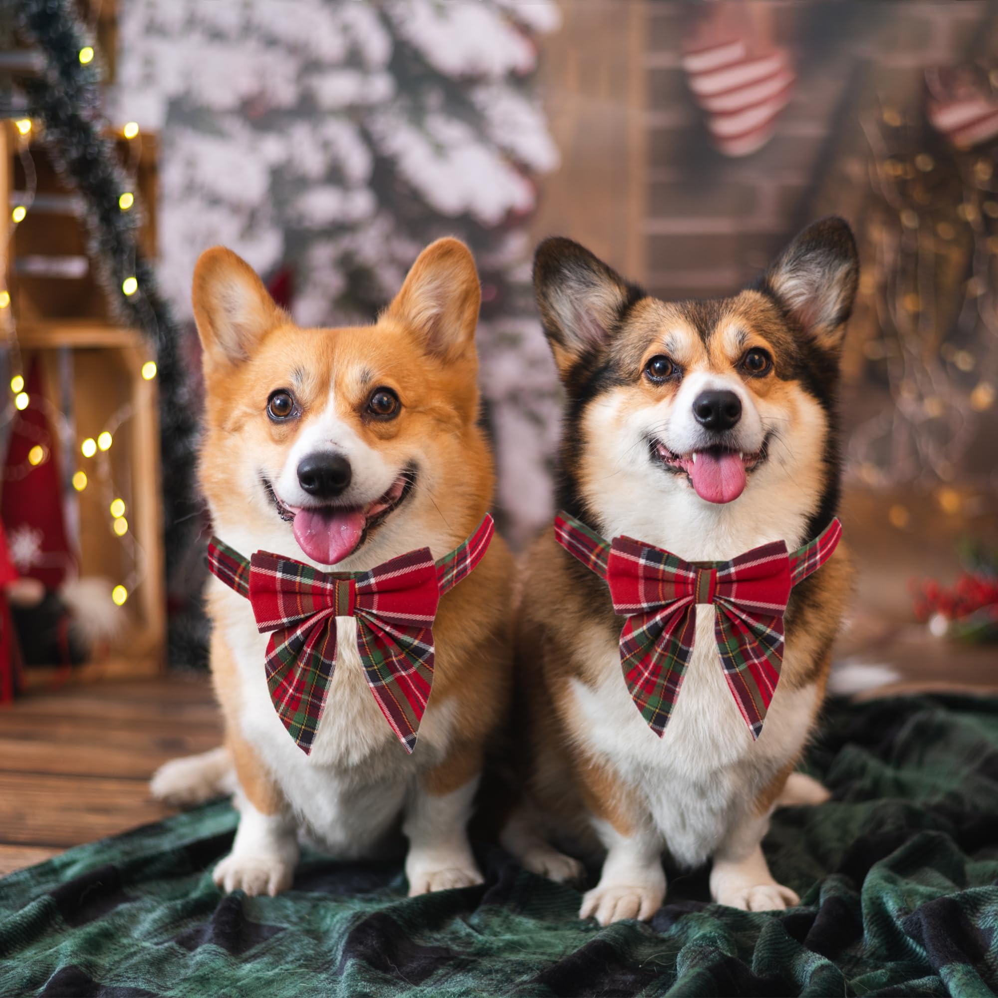Adoggygo Christmas Dog Collar With Bow, Adjustable Cotton Red Green Plaid Bowtie Dog Christmas Collars For Small Medium Large Dogs Pets (Small, Xmas)