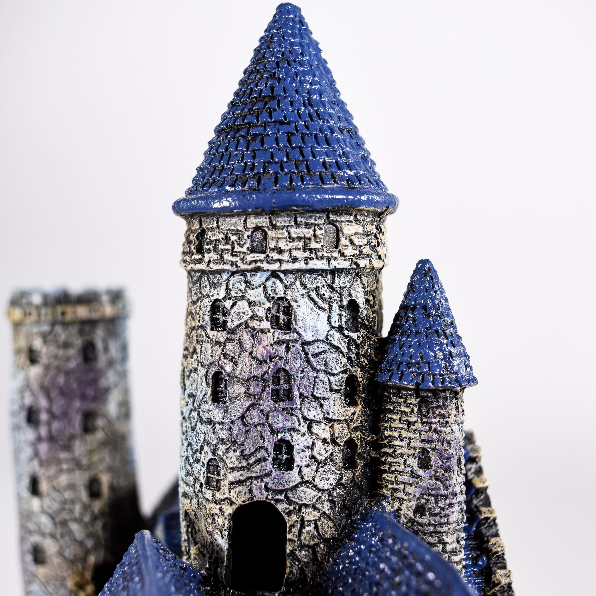 Penn-Plax Age-Of-Magic Wizard’S Castle Aquarium Décor – Resin For Freshwater And Saltwater Fish Tanks – Large (Rrw8)
