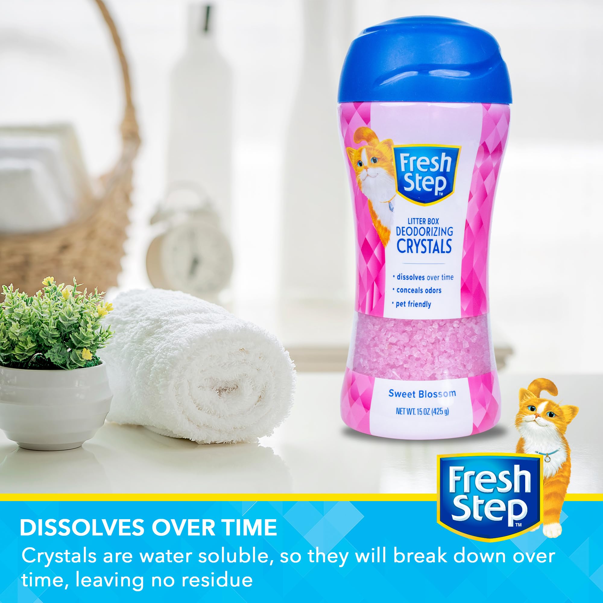 Fresh Step Cat Litter Crystals in Sweet Blossom Scent - Cat Litter Box Deodorizer - Combats Odors and Neutralizes Smells to Keep
